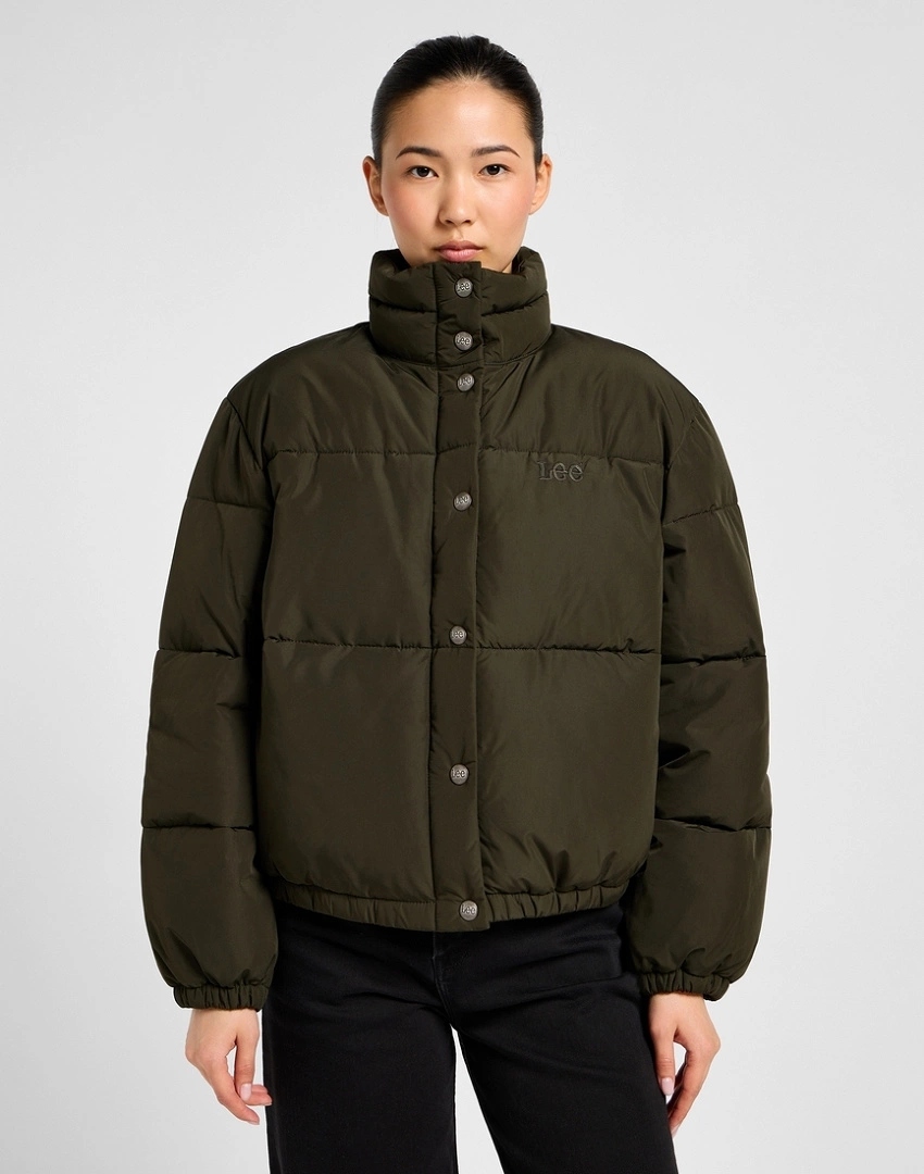 Péřová bunda Lee Relaxed Short Puffer Jacket Olive Night 112355098 M