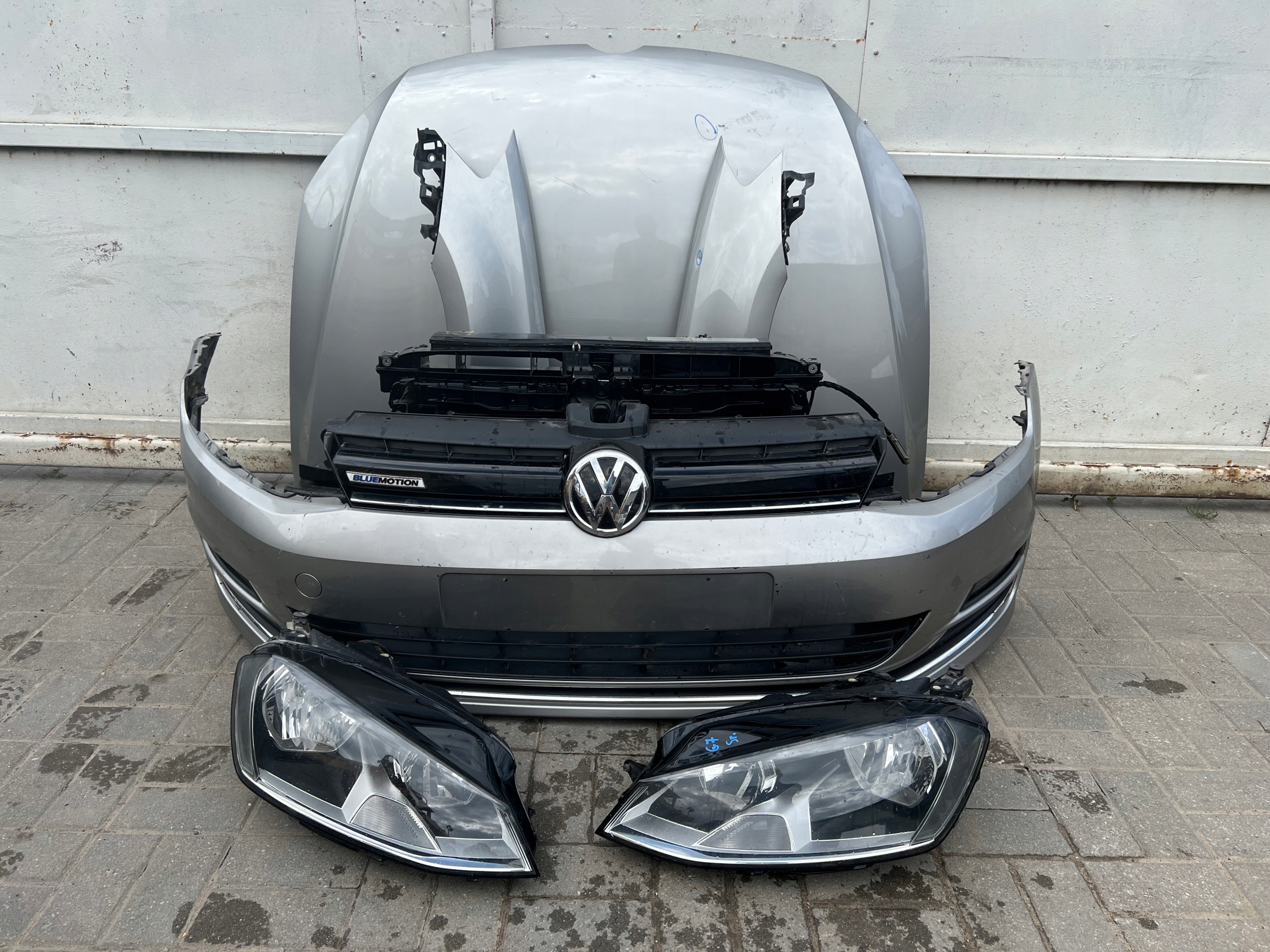 VW GOLF VII PRZÓD ZDERZAK MASKA BŁOTNIKI PAS LAMPY