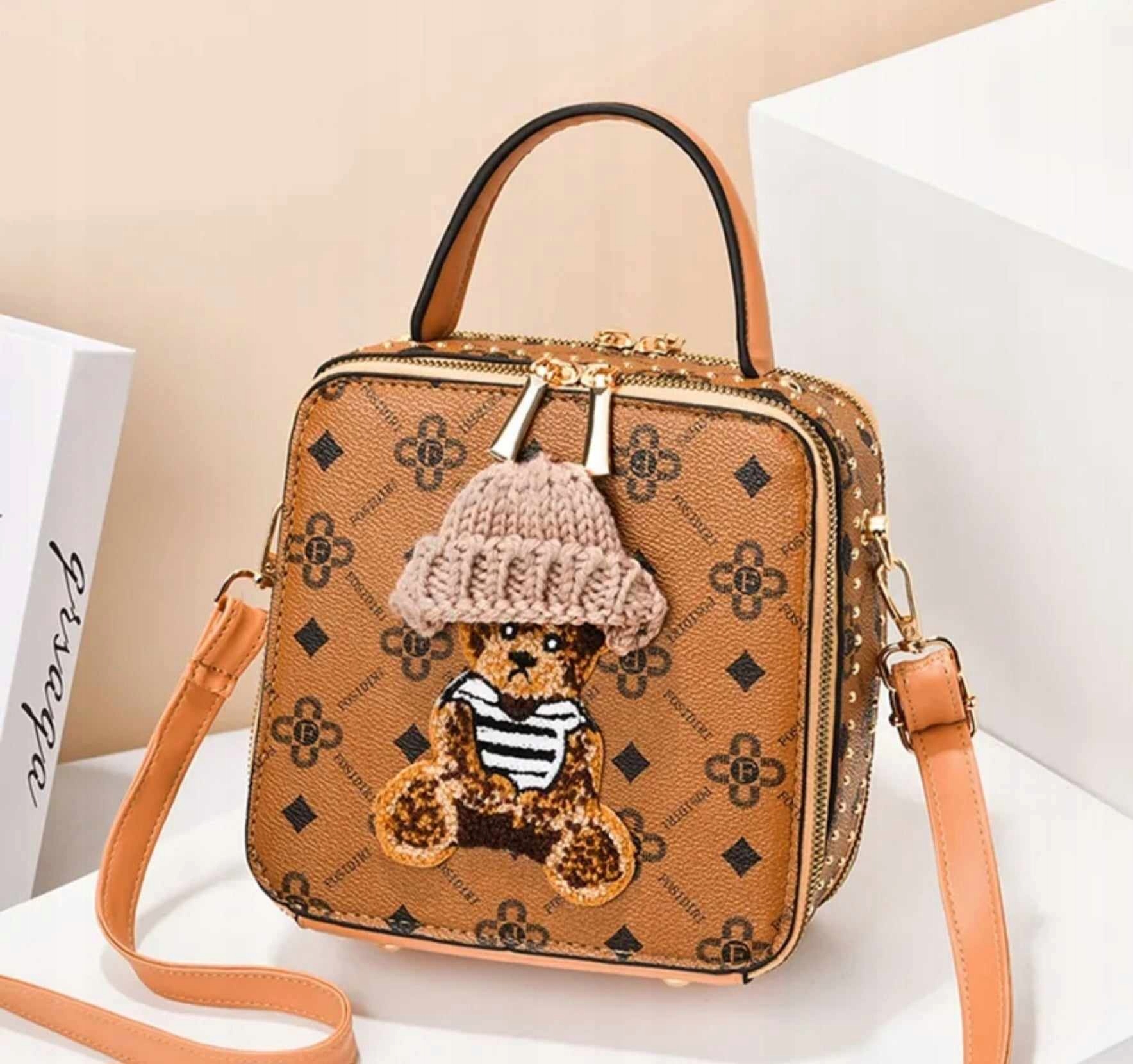 TORBA TOREBKA DAMSKA LISTONOSZKA KUFEREK NA RAMIĘ MAŁA MIŚ TEDDY BAG RUDA Marka bez marki