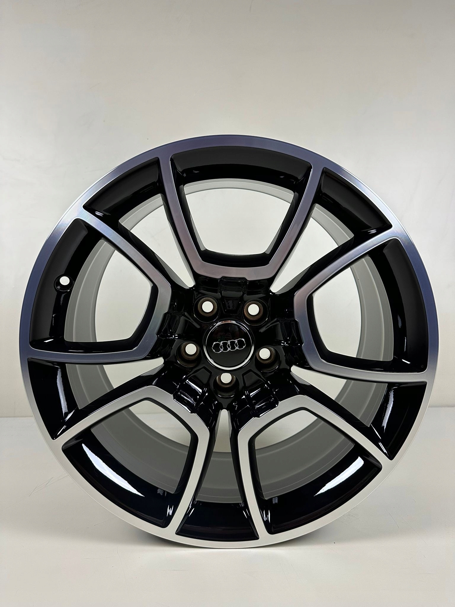 4× диск алюминий audi запчасть 8u0 8. 5" x 19" 5x112 et 36