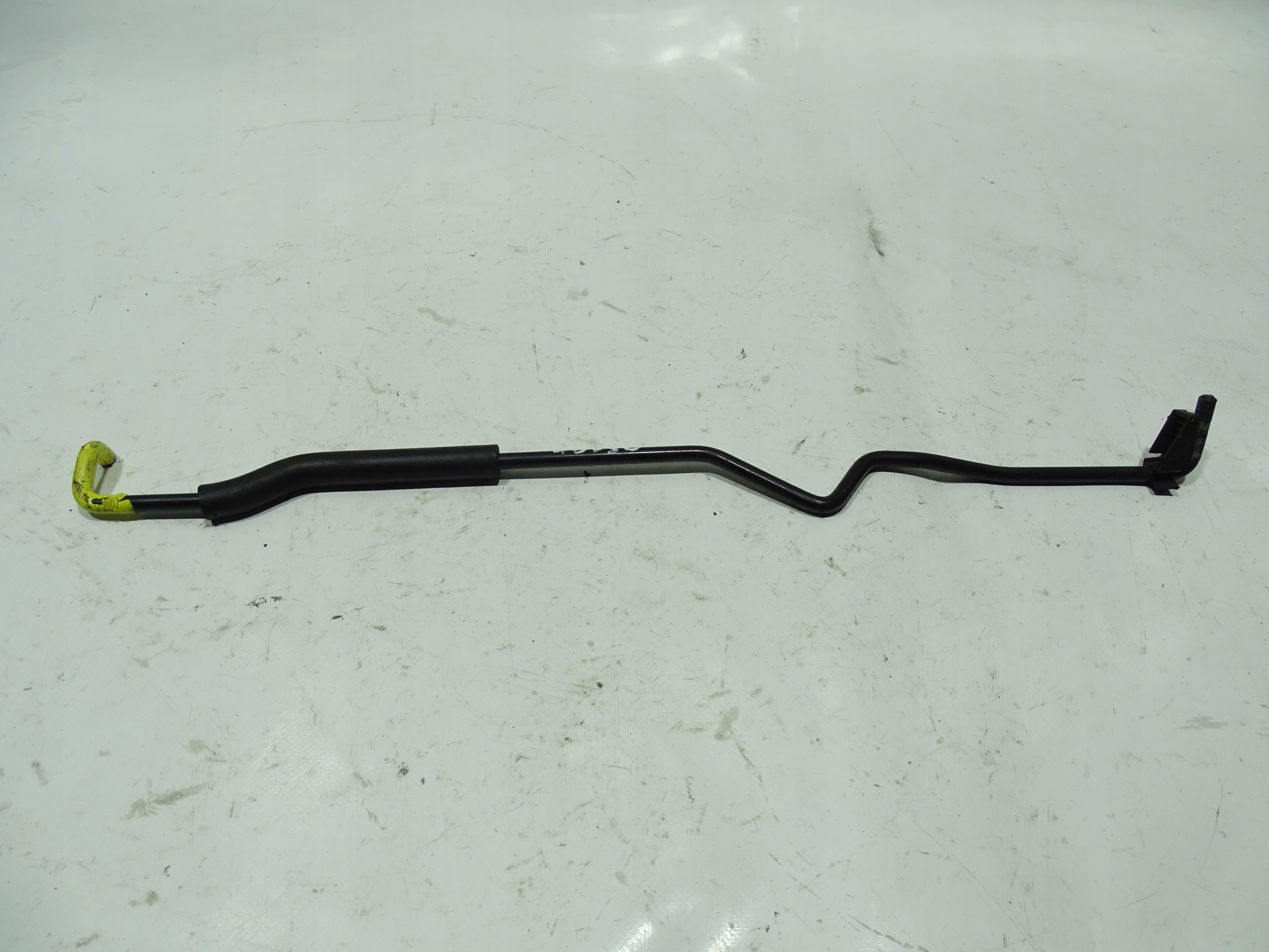 PODPÓRKA PODPORA DRUT MASKI PEUGEOT 407