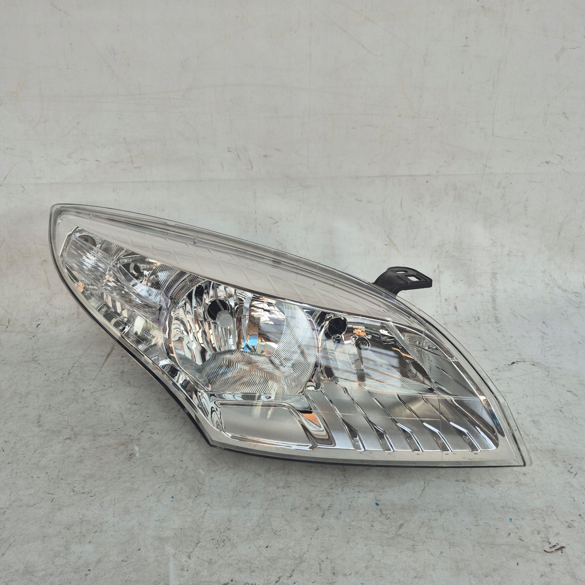 RENAULT MEGANE III 08- light right front front 260108719R