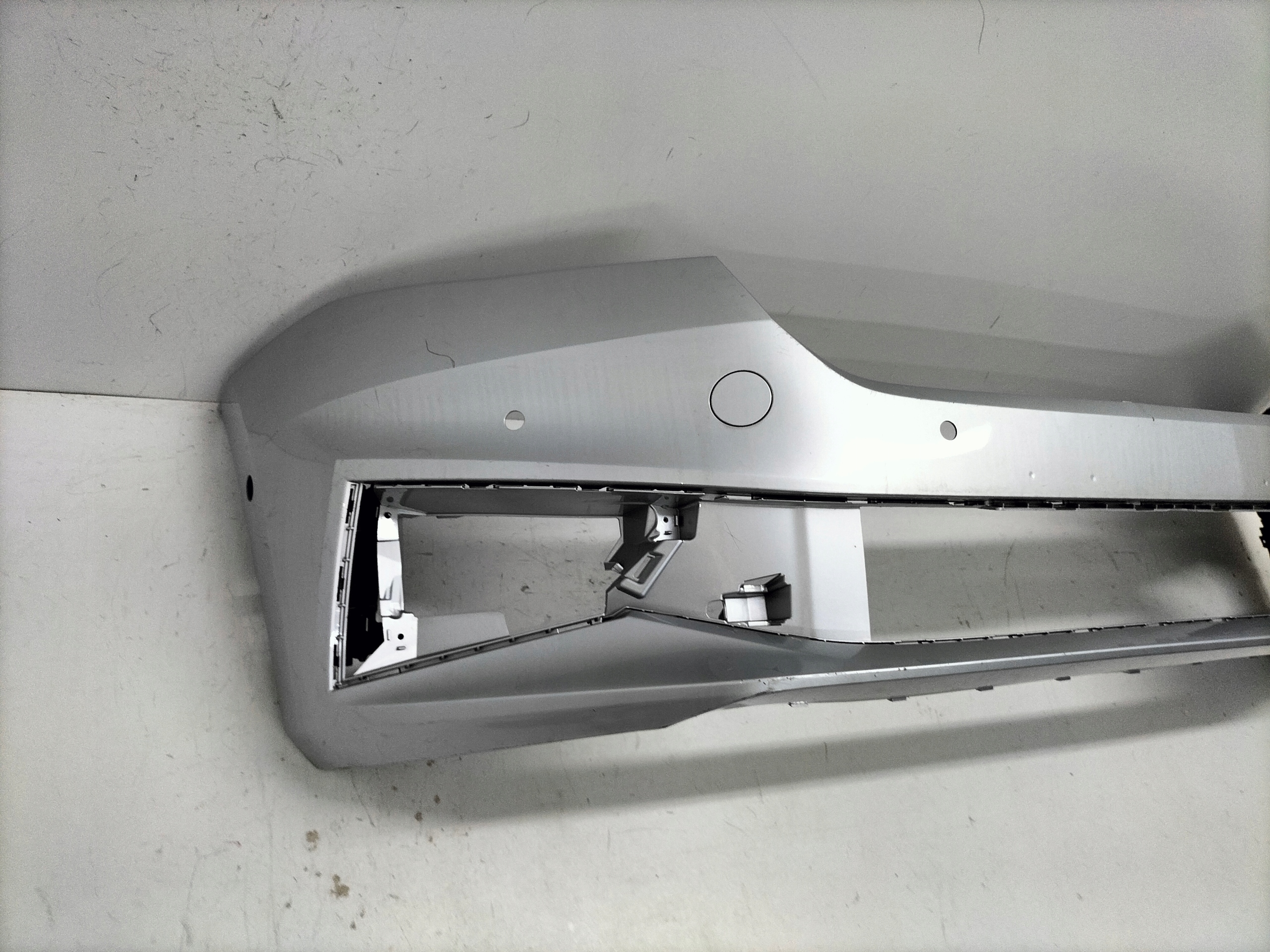 FRONTSTOSSSTANGE VORNE SKODA FABIA 4 IV 21