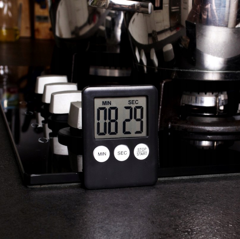 MINUTNIK KUCHENNY NA MAGNES STOPER TIMER LCD Stan opakowania oryginalne