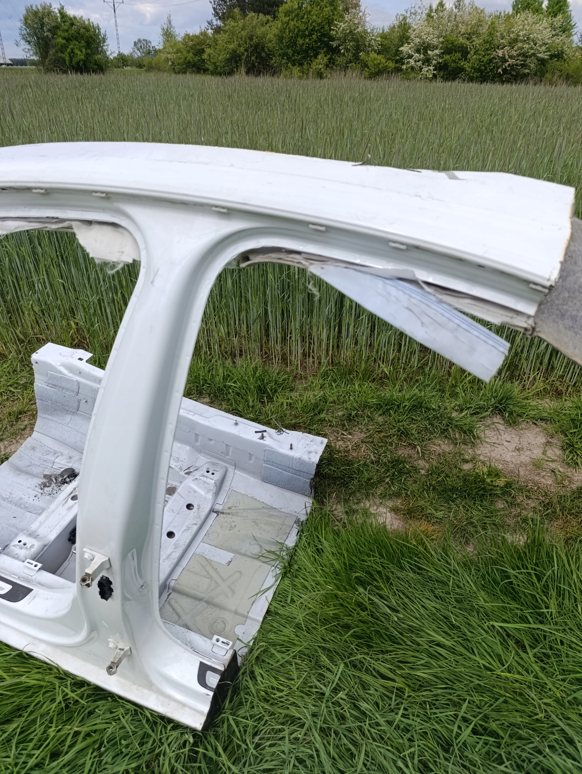 pillar threshold left audi a4 b8 LY9C