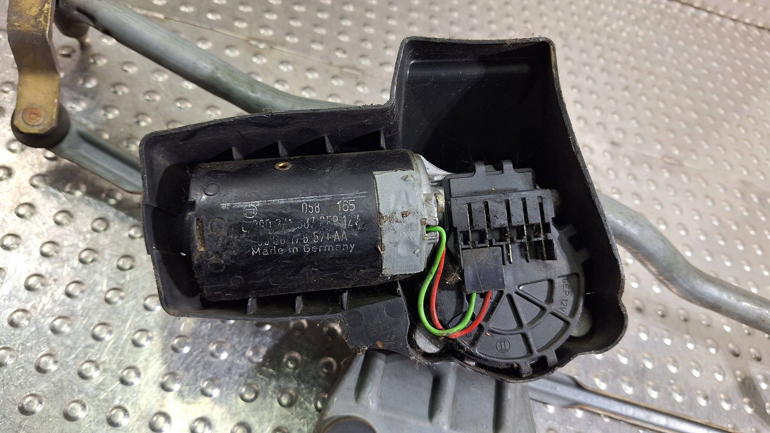 wiper mechanism front 91AG-17K484-AA FORD ESCORT 1991-2000 EU