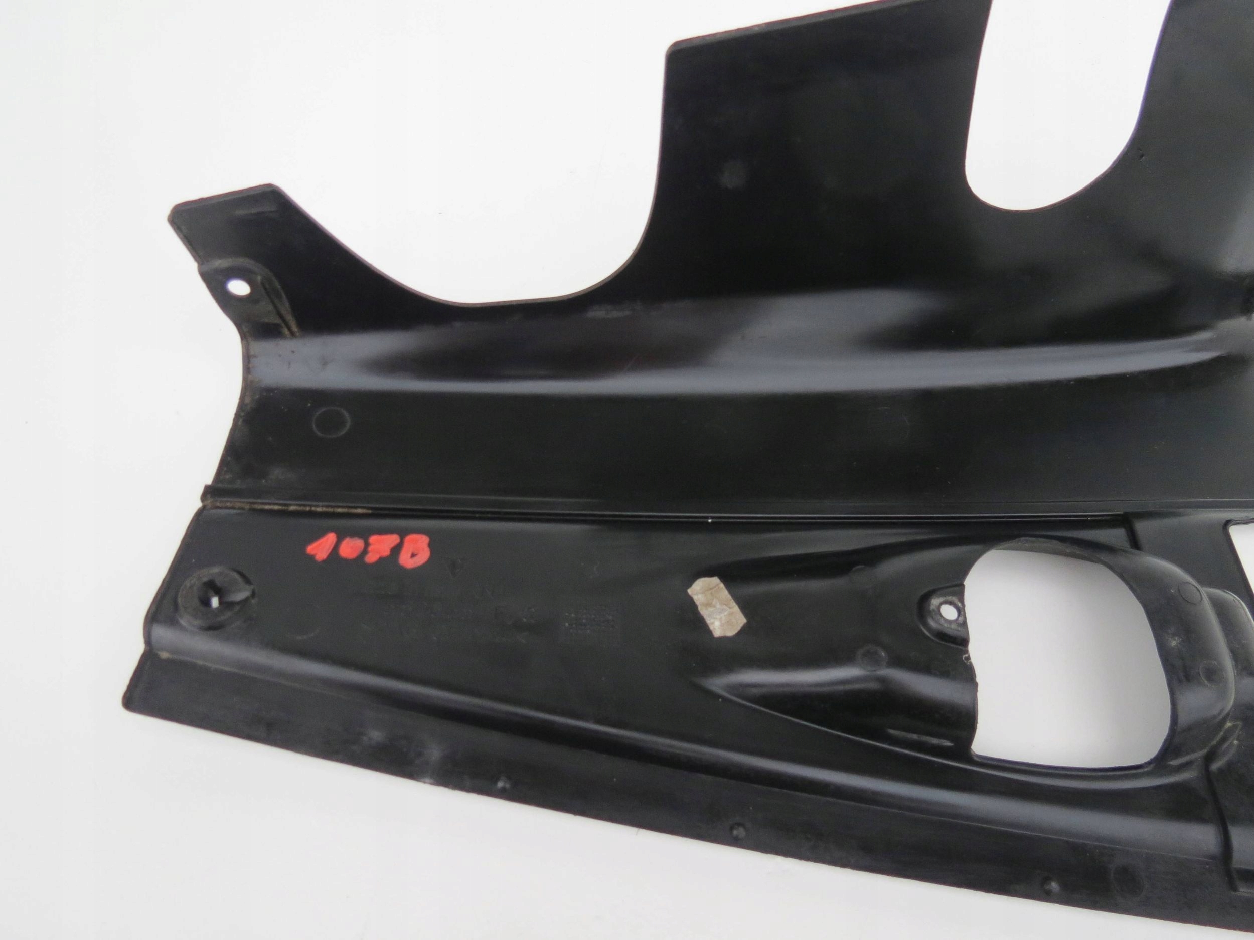 kryt obal MOTORU PORSCHE CAYENNE 7L5806584F