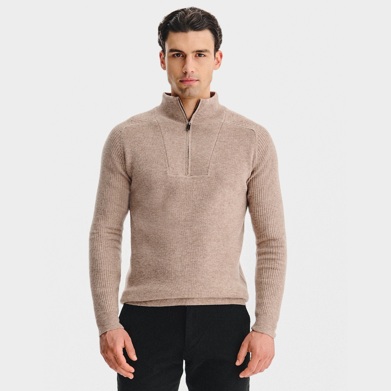 Béžový pánský svetr s rozepínacím stojáčkem a vlnou Pako Lorente vel