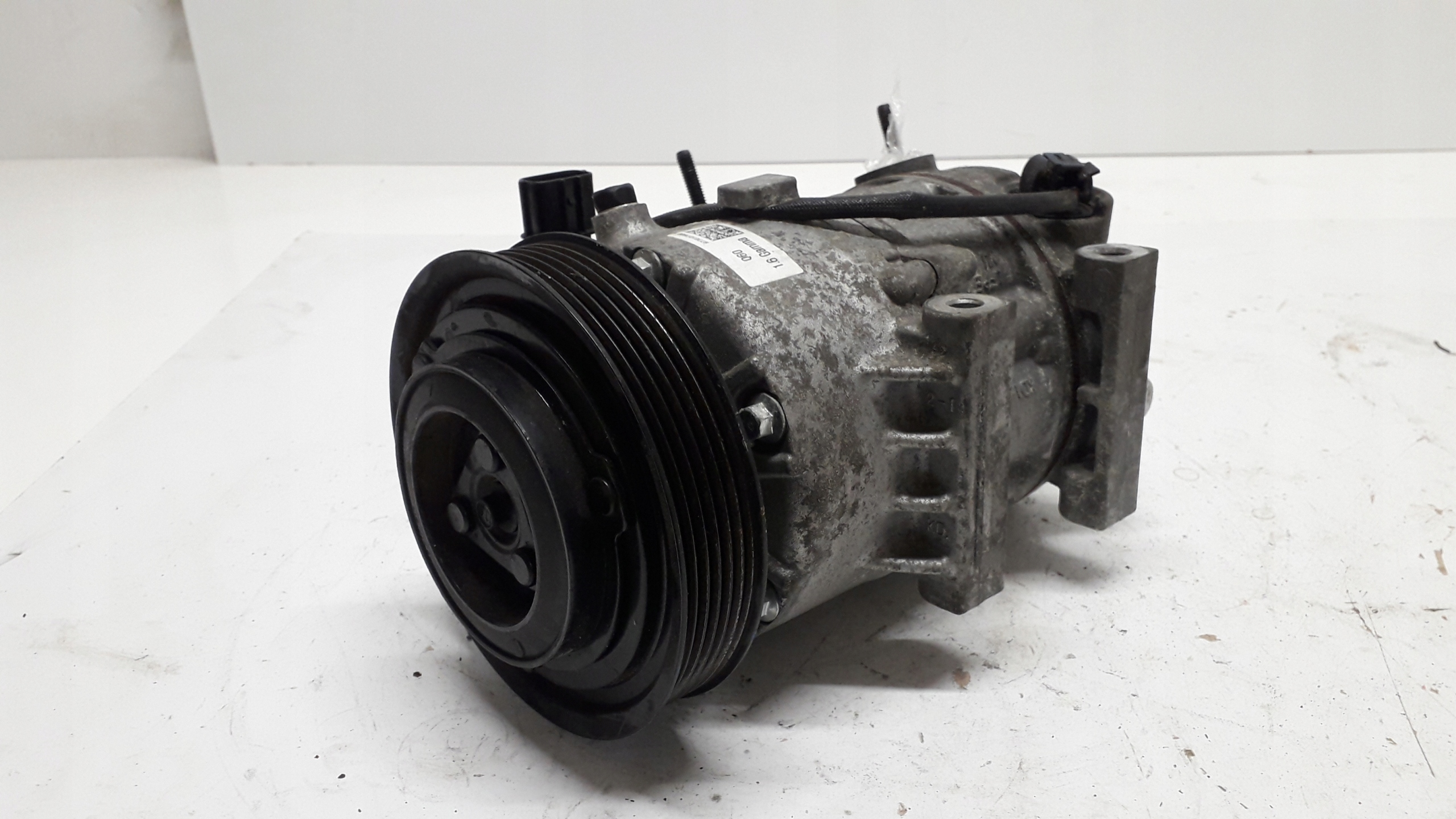 4 - КОМПРЕССОР КОНДИЦИОНЕРА KIA SPORTAGE CA500NFJAA03