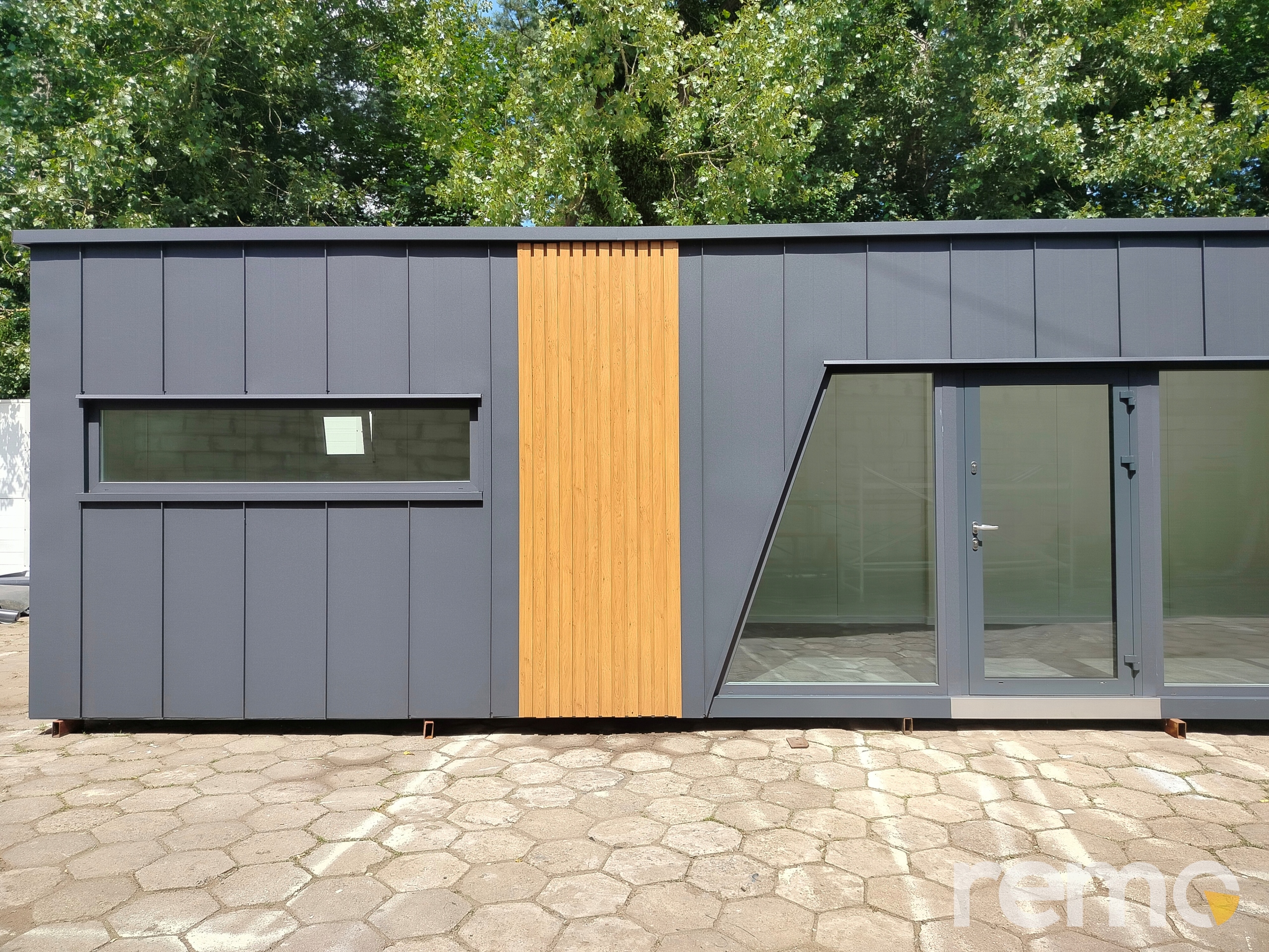 Pawilon biurowo - usługowy 30m2 Marka Remo