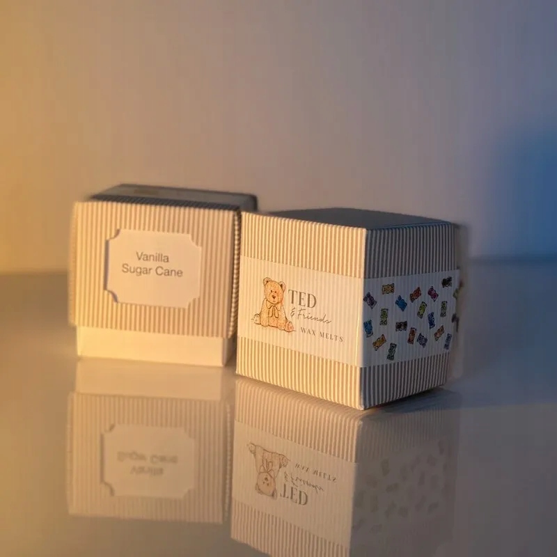 Wosk zapachowy misie sojowe Ted & Friends 50 g - Calming Woods Marka bez marki