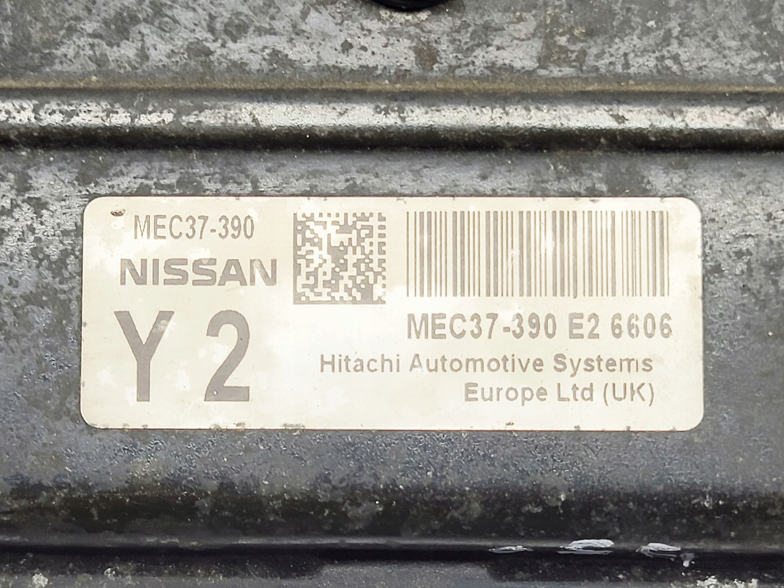 computer control unit of the engine Nissan MICRA K12 1.4 16V MEC37-390
