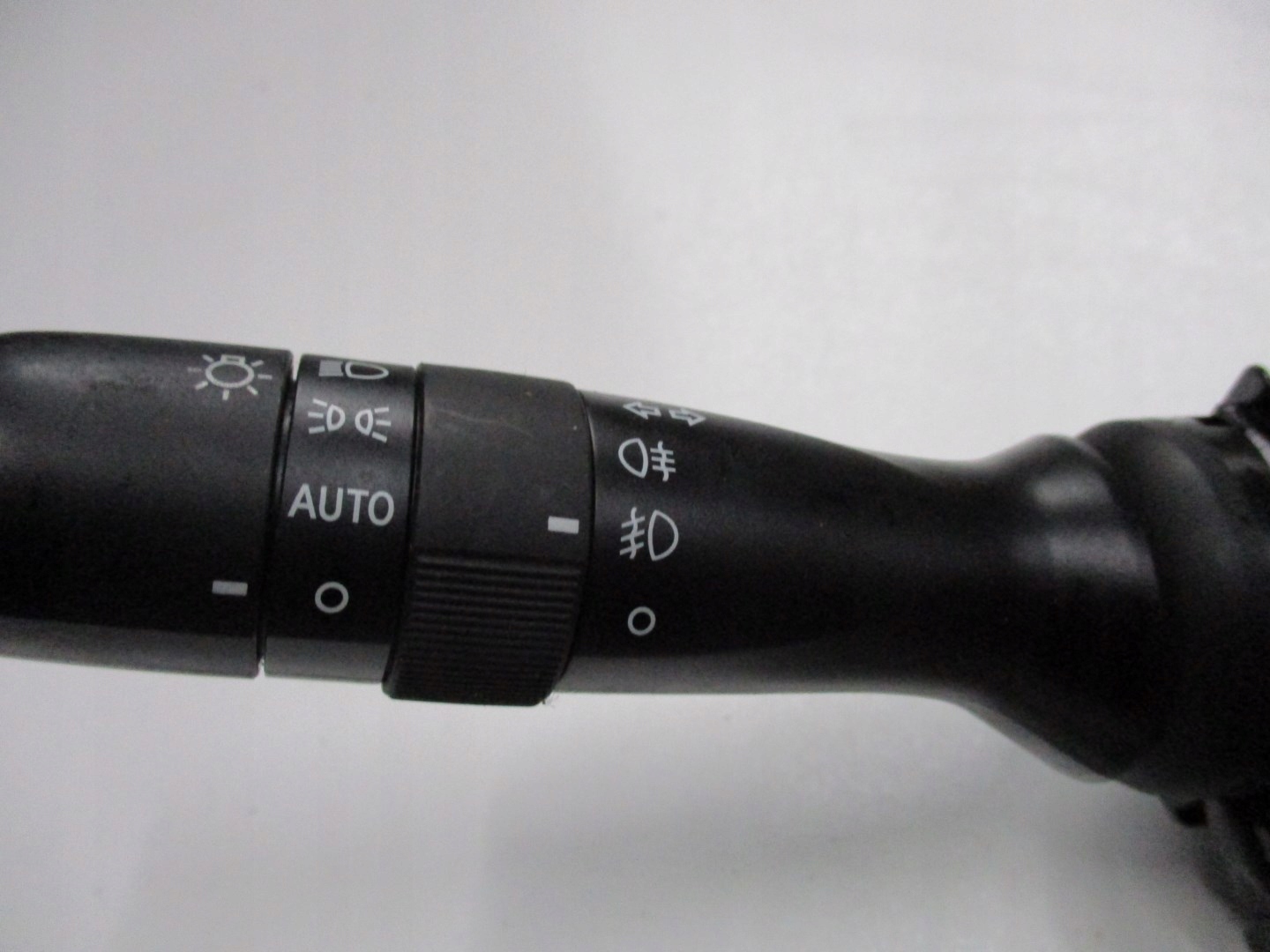 Commodo essuie glace LEXUS RX