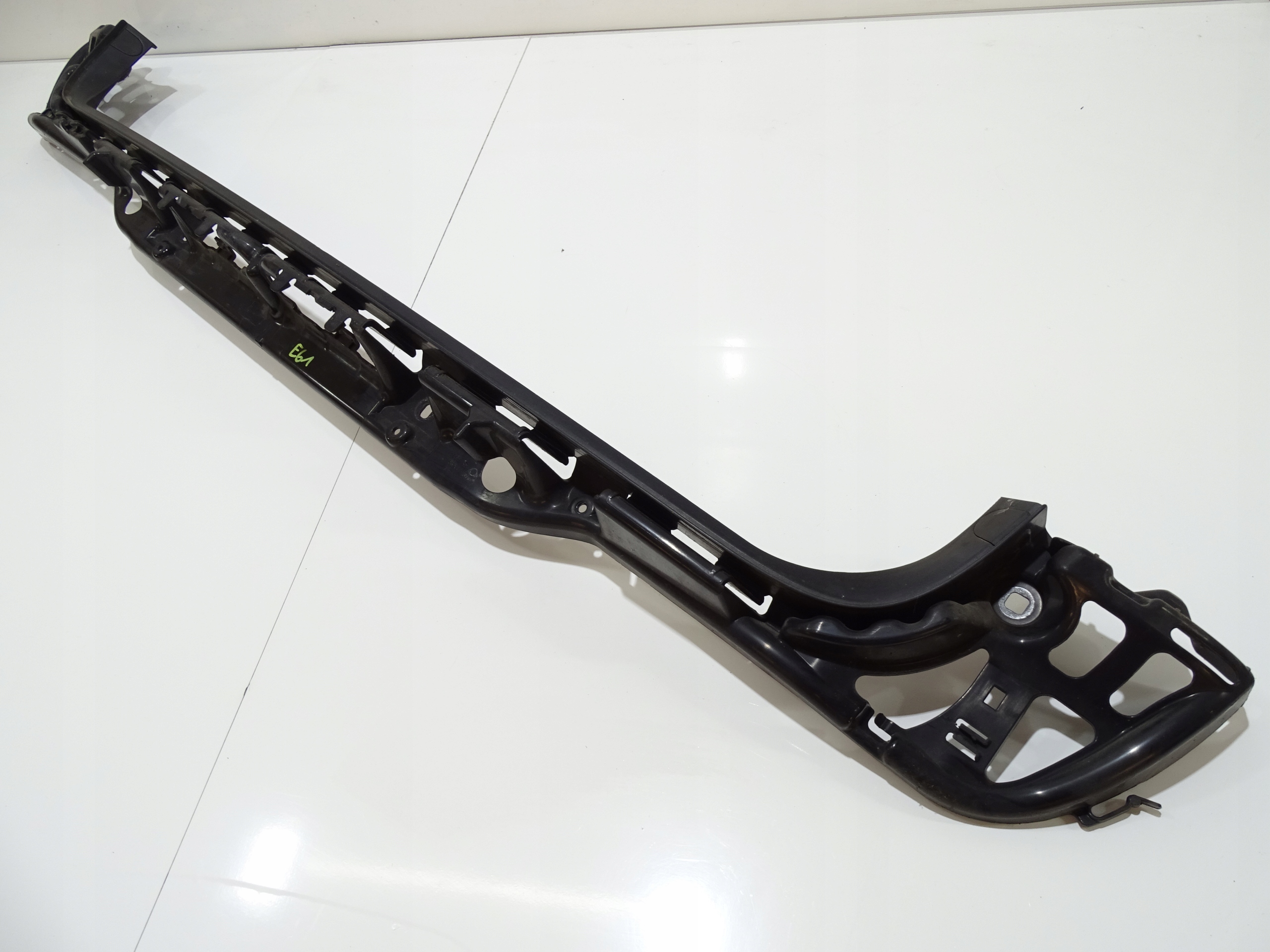bumper bracket central BMW E61 rear part M PAKIET 7060797