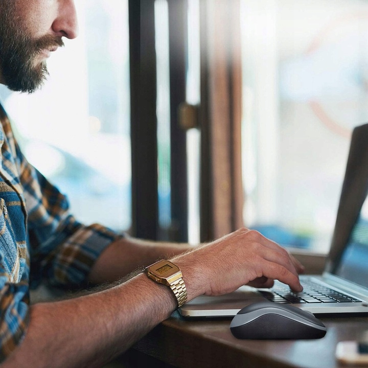 Myszka bezprzewodowa Logitech M185 sensor optyczny Model M185