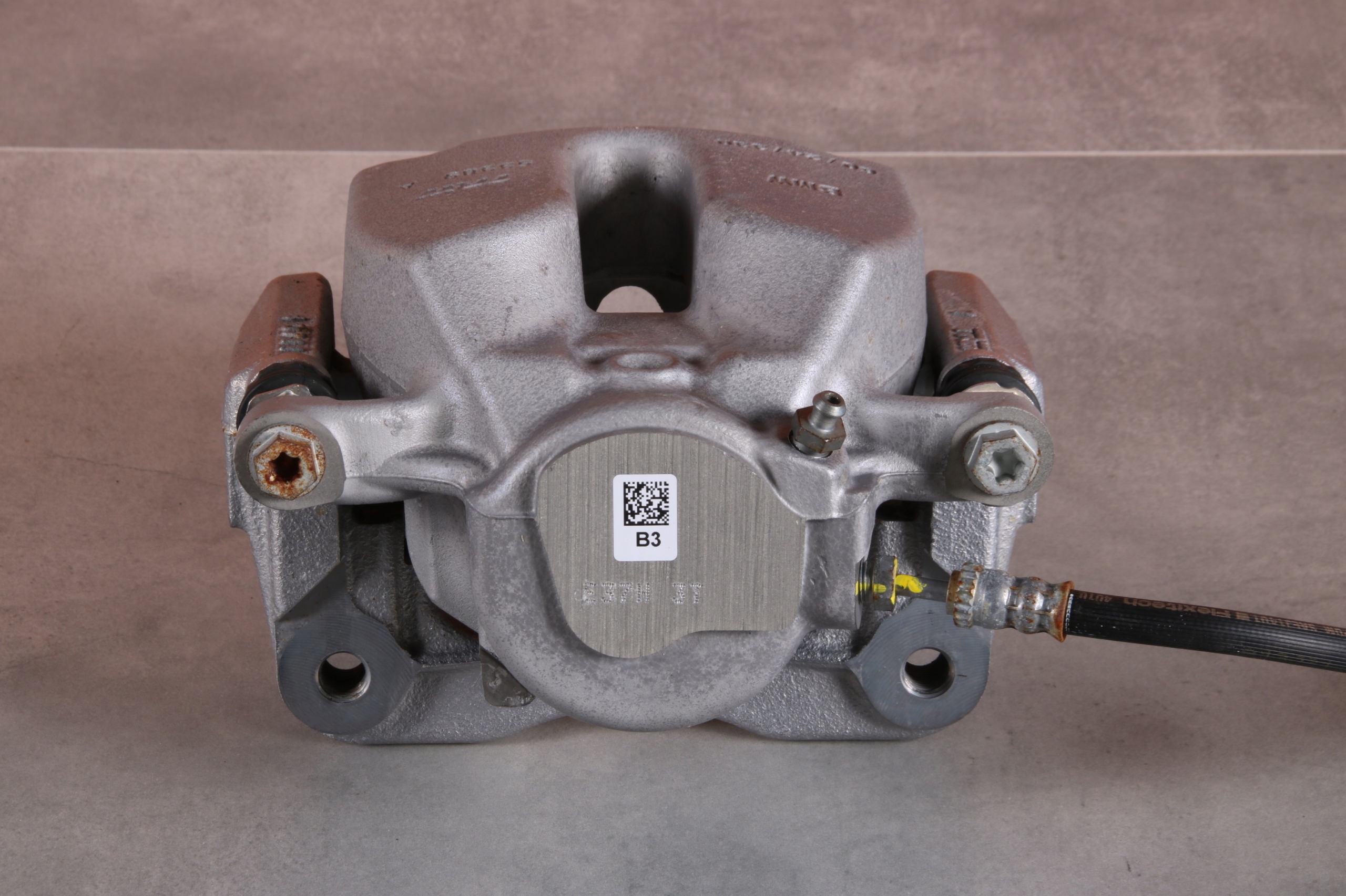 BMW G30 G31 caliper brake left front front 6872799 60/24/330 20 km !!!