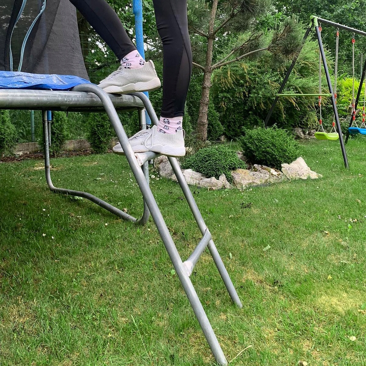 DRABINKA DRABINA DO TRAMPOLINY TRAMPOLIN 90cm Kod producenta LD-01 90 CM