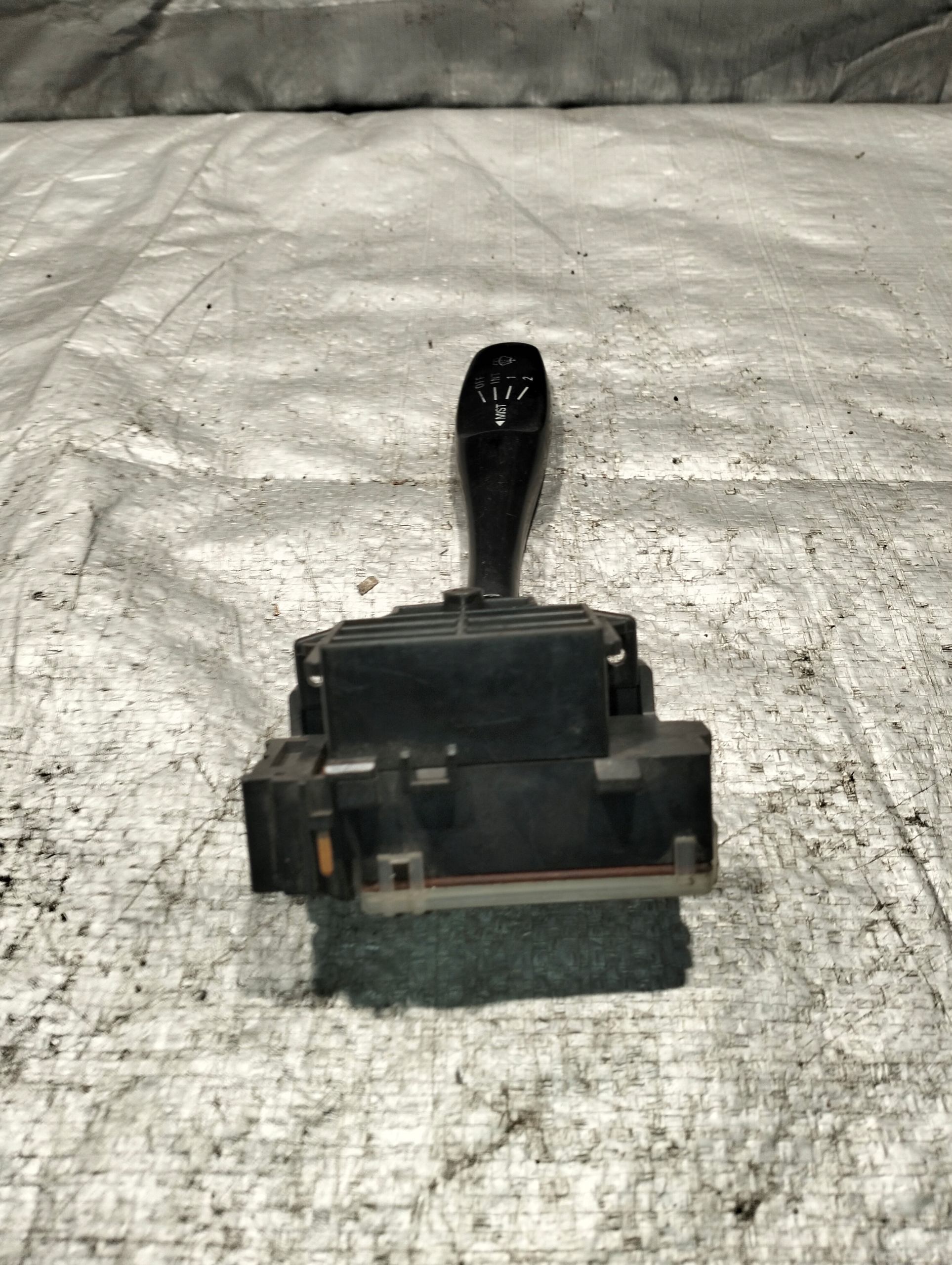 MANETKA DEVIO TERGICRISTALLO TERGI MITSUBISHI GALANT 175326L
