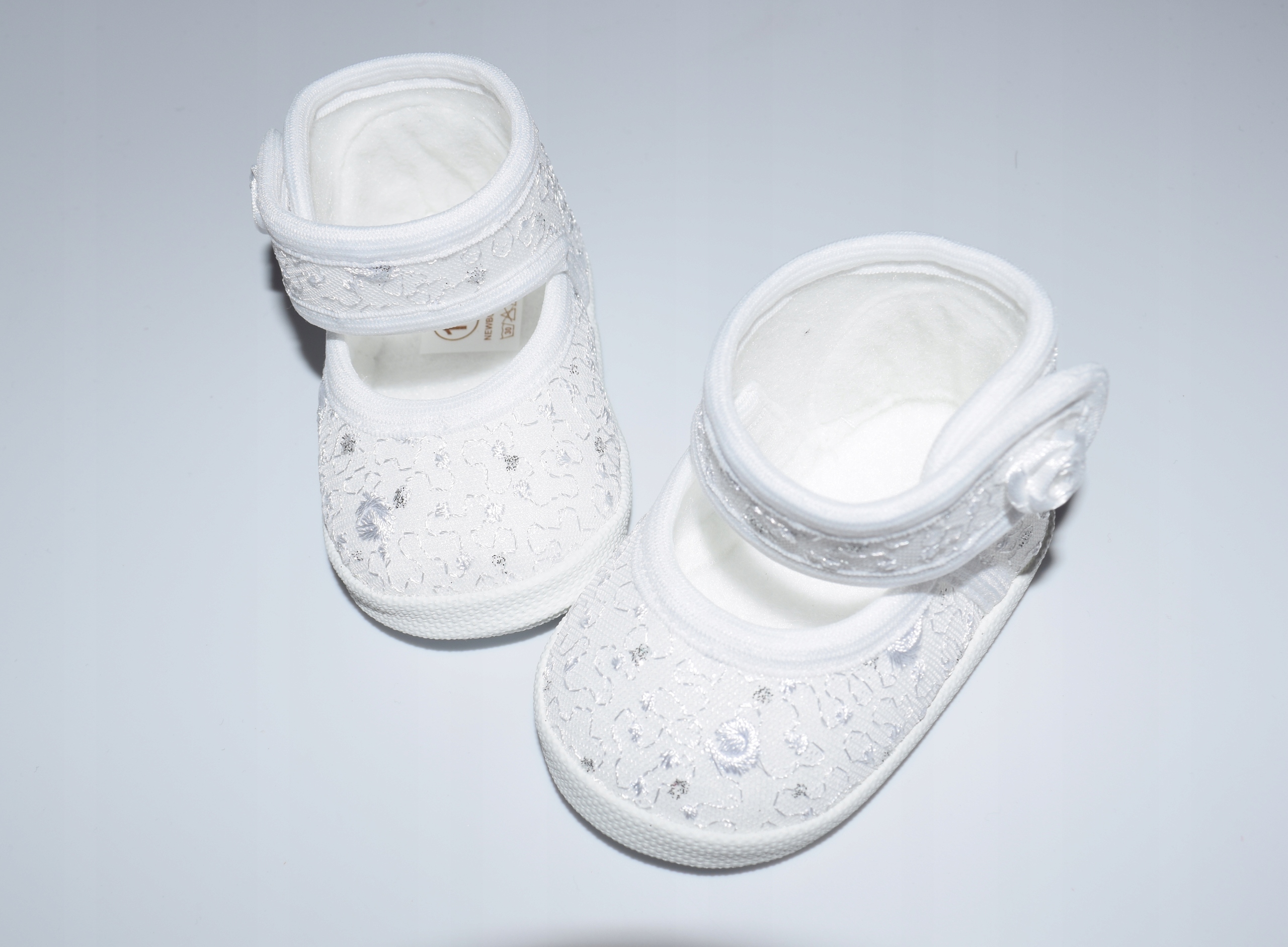 BALERINKI KORONKOWE na rzep Buciki do CHRZTU 9 cm Rozmiar 9 cm