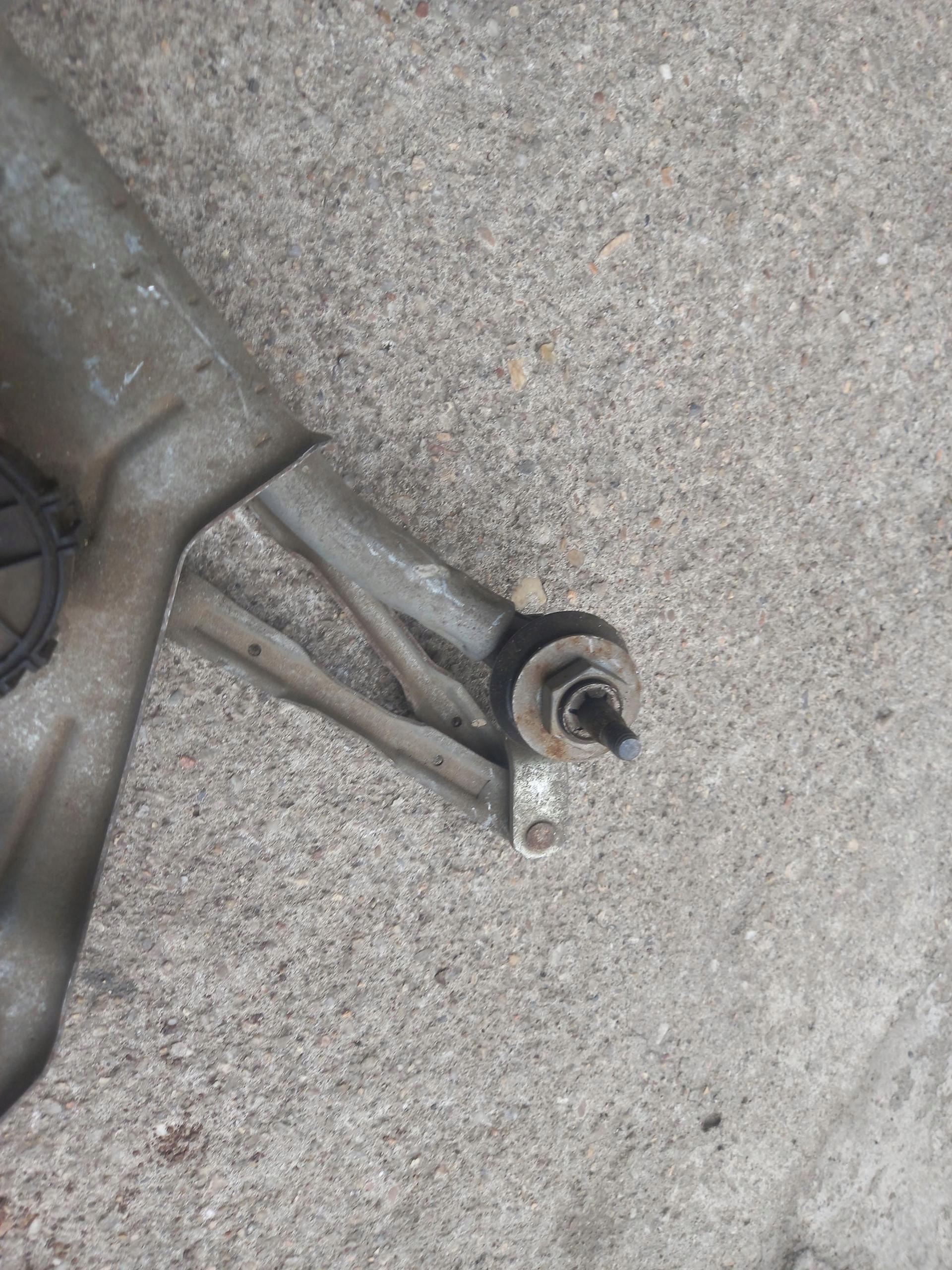 wiper mechanism front DACIA SANDERO and EU