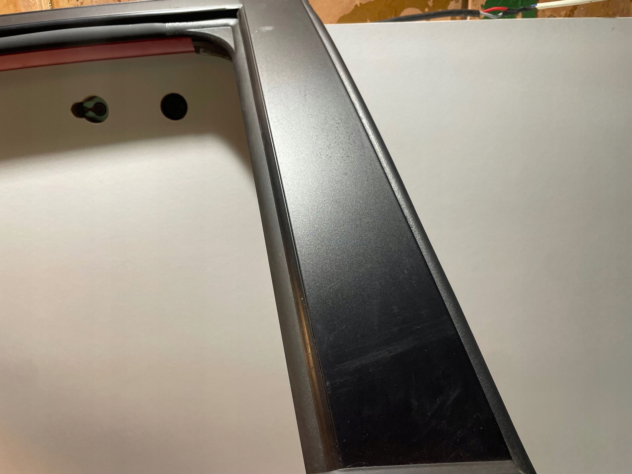 Hyundai Kona II 2024 Tył strona prawa Drzwi tylne Numer katalogowy części 76003be000