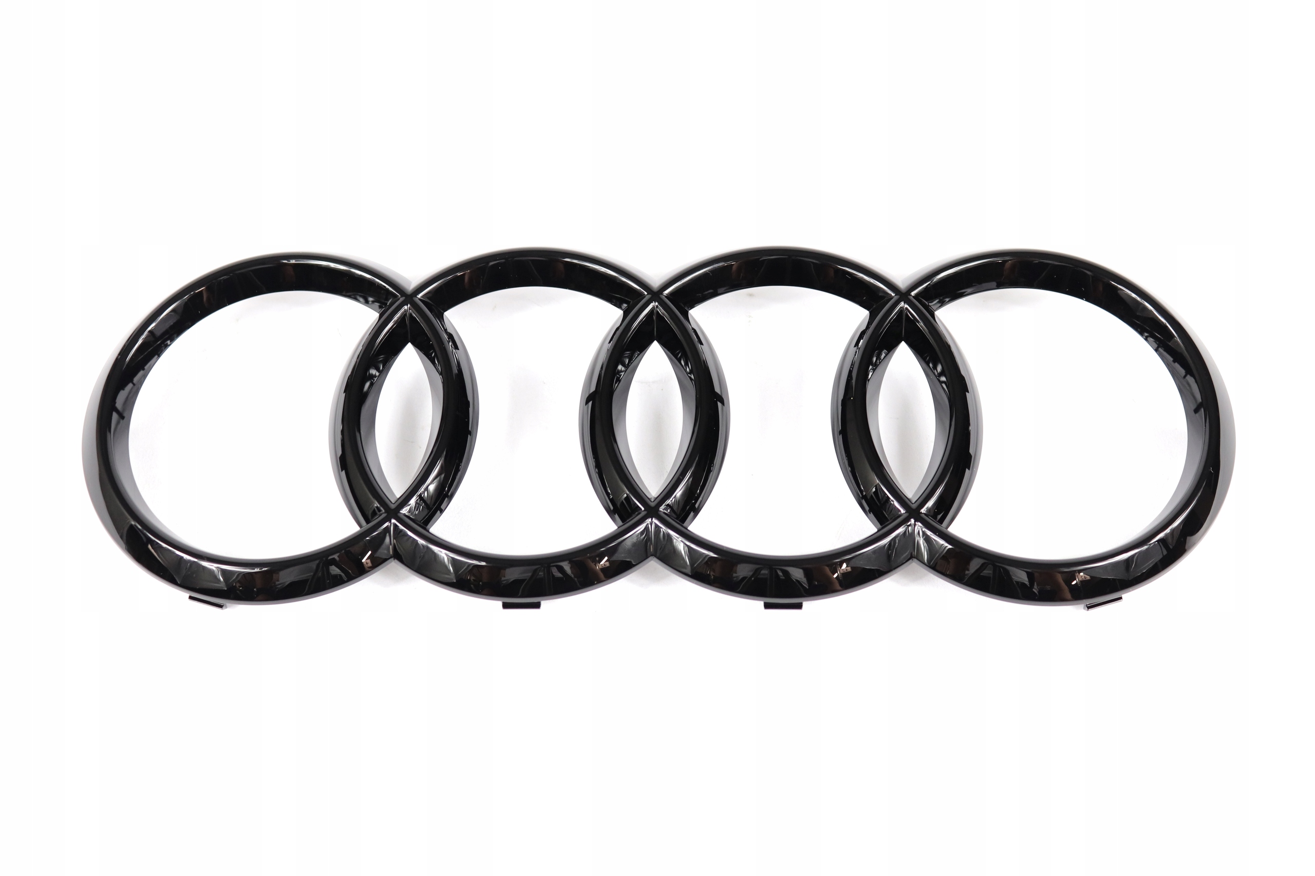 Емблема на передний решетка радиатора Audih0853605ct94 черный