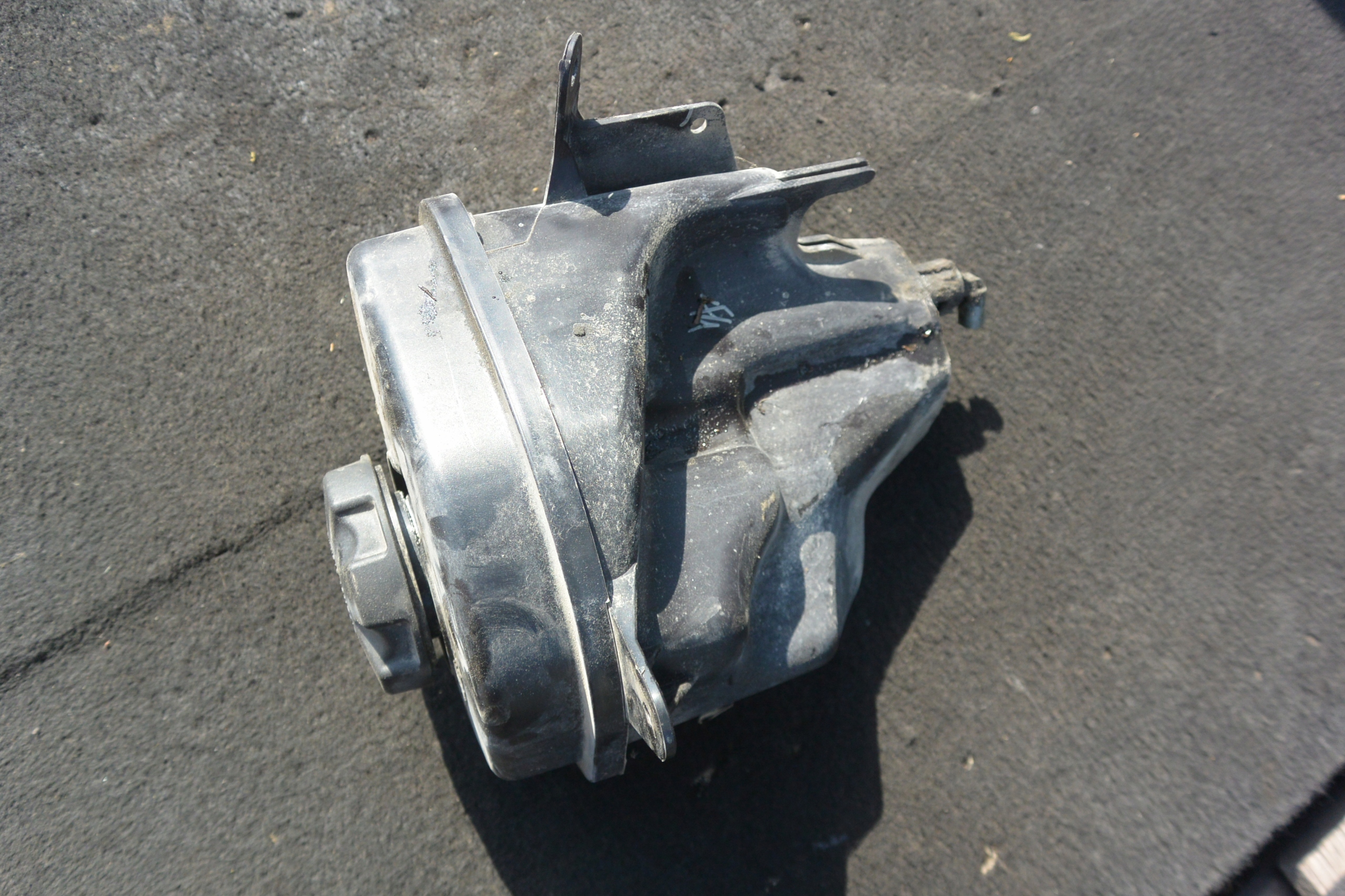 Réservoir eau Liquide BMW X5 X6 E70 E71