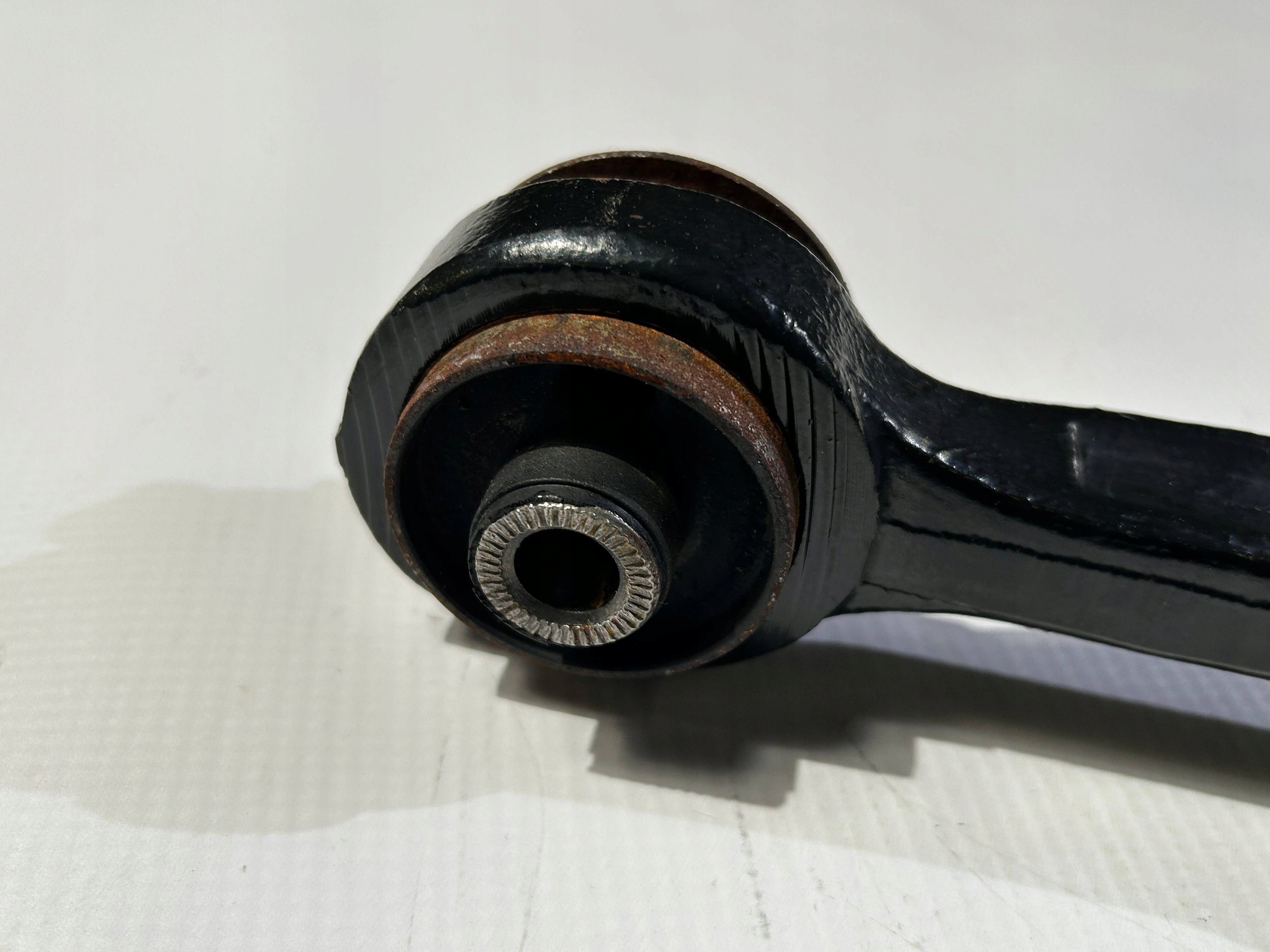 arm front front right upper Maserati Ghibli M157 2013