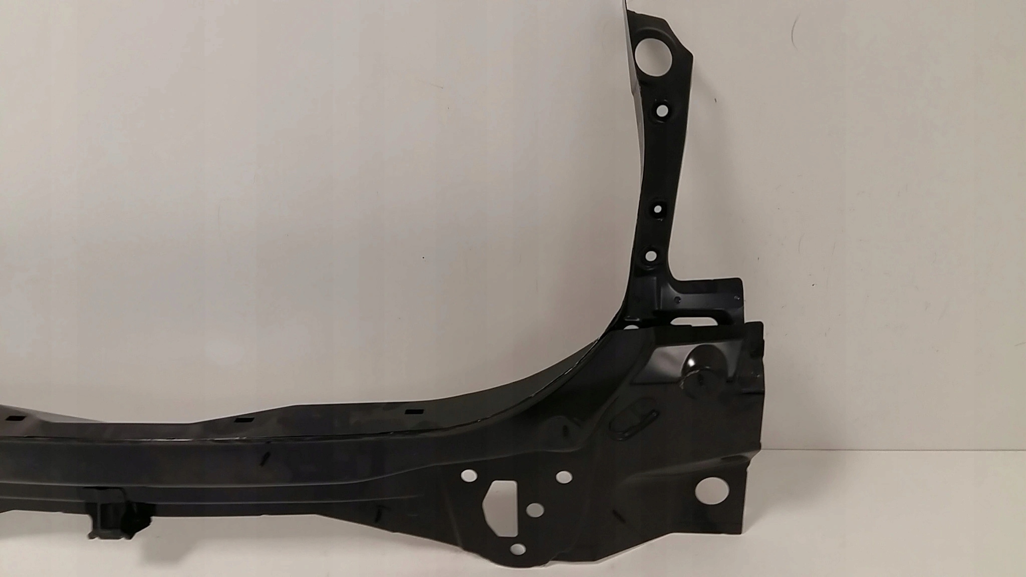 BMW X1 E84 PAS TYLNY TYŁ ŚCIANKA NOWA ORYGINAŁ Producent części BMW OE