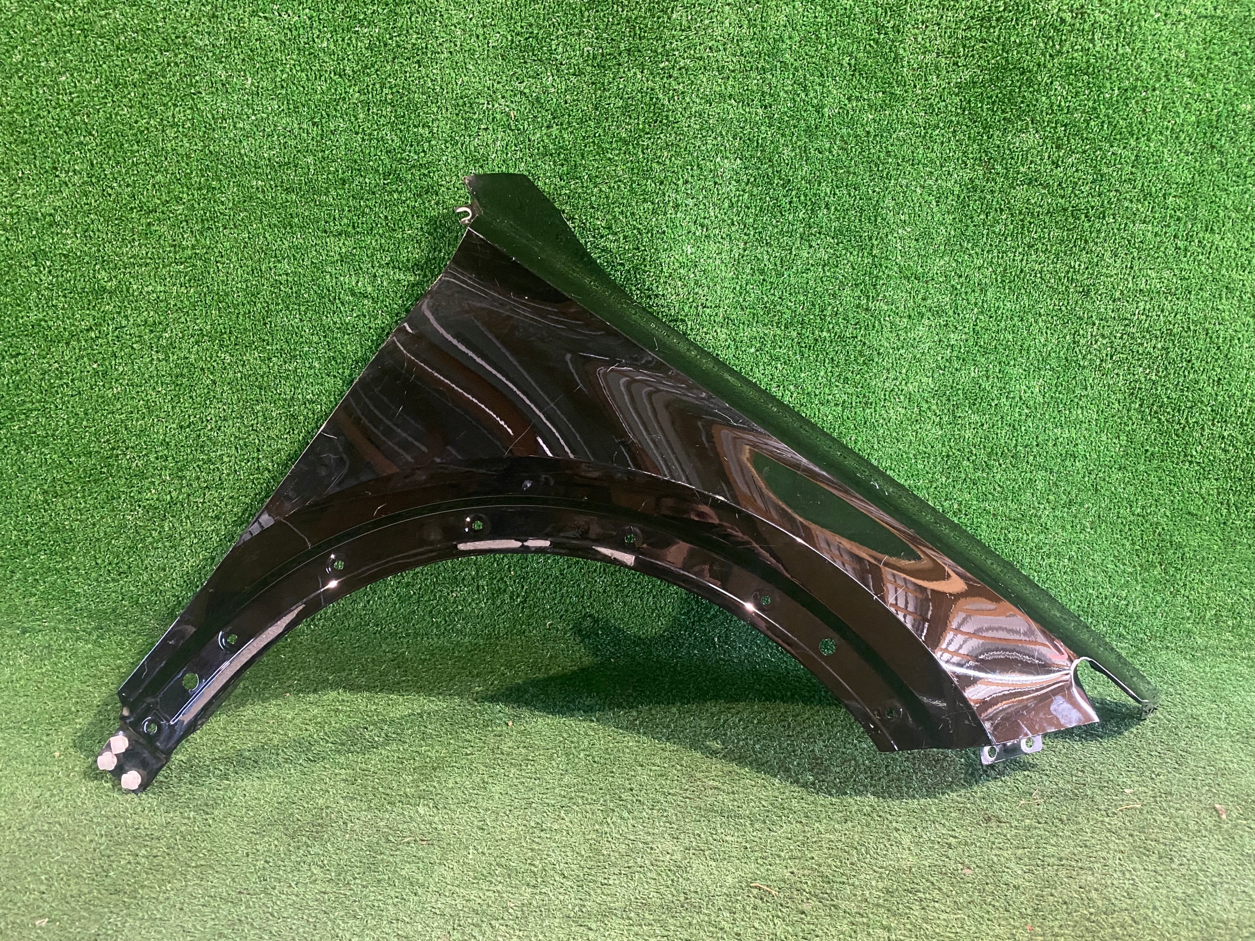 fender front right CUPRA FORMENTOR Nr.0016
