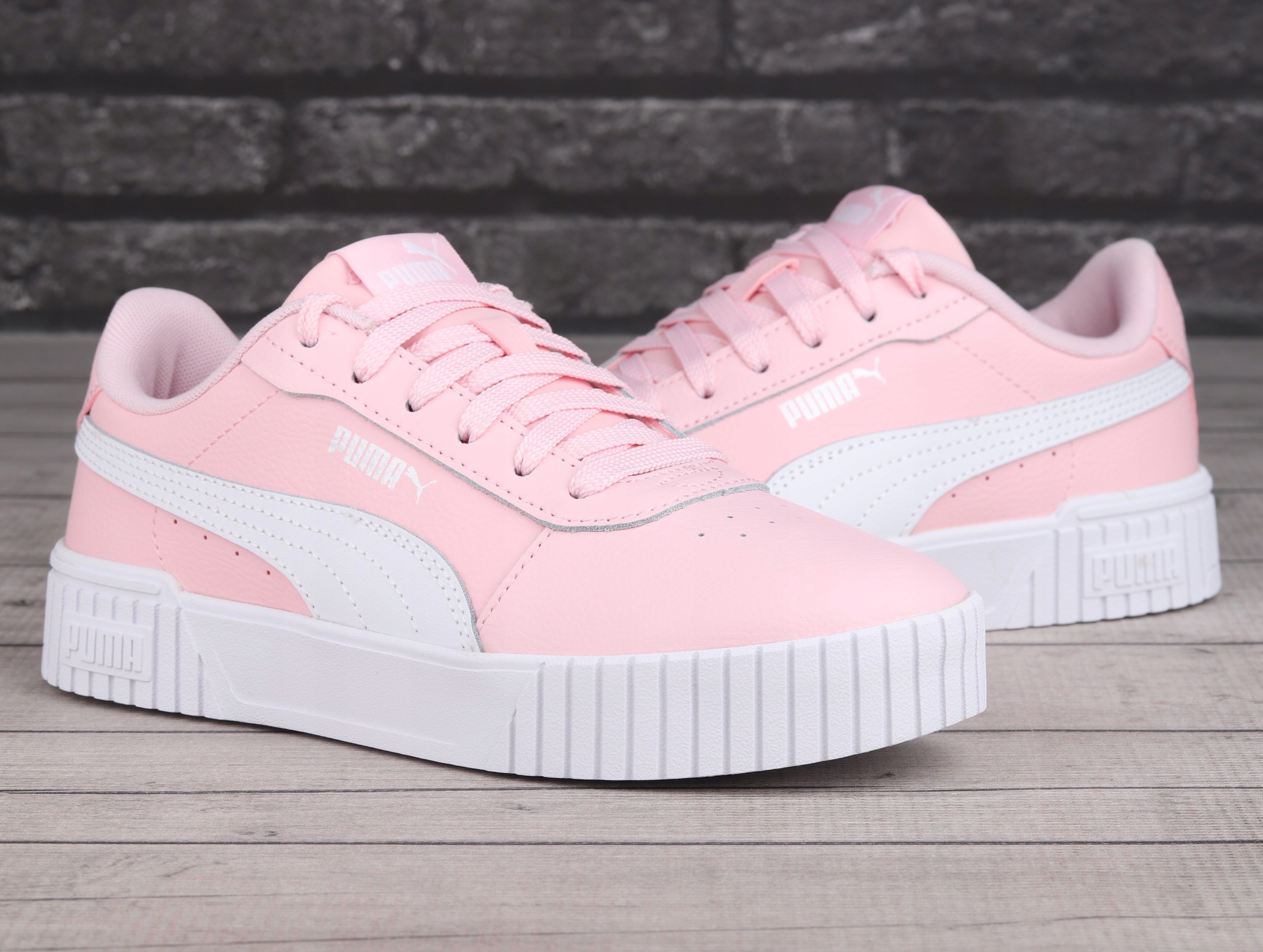 Buty, trampki sportowe Puma CARINA 2.0 Marka Puma