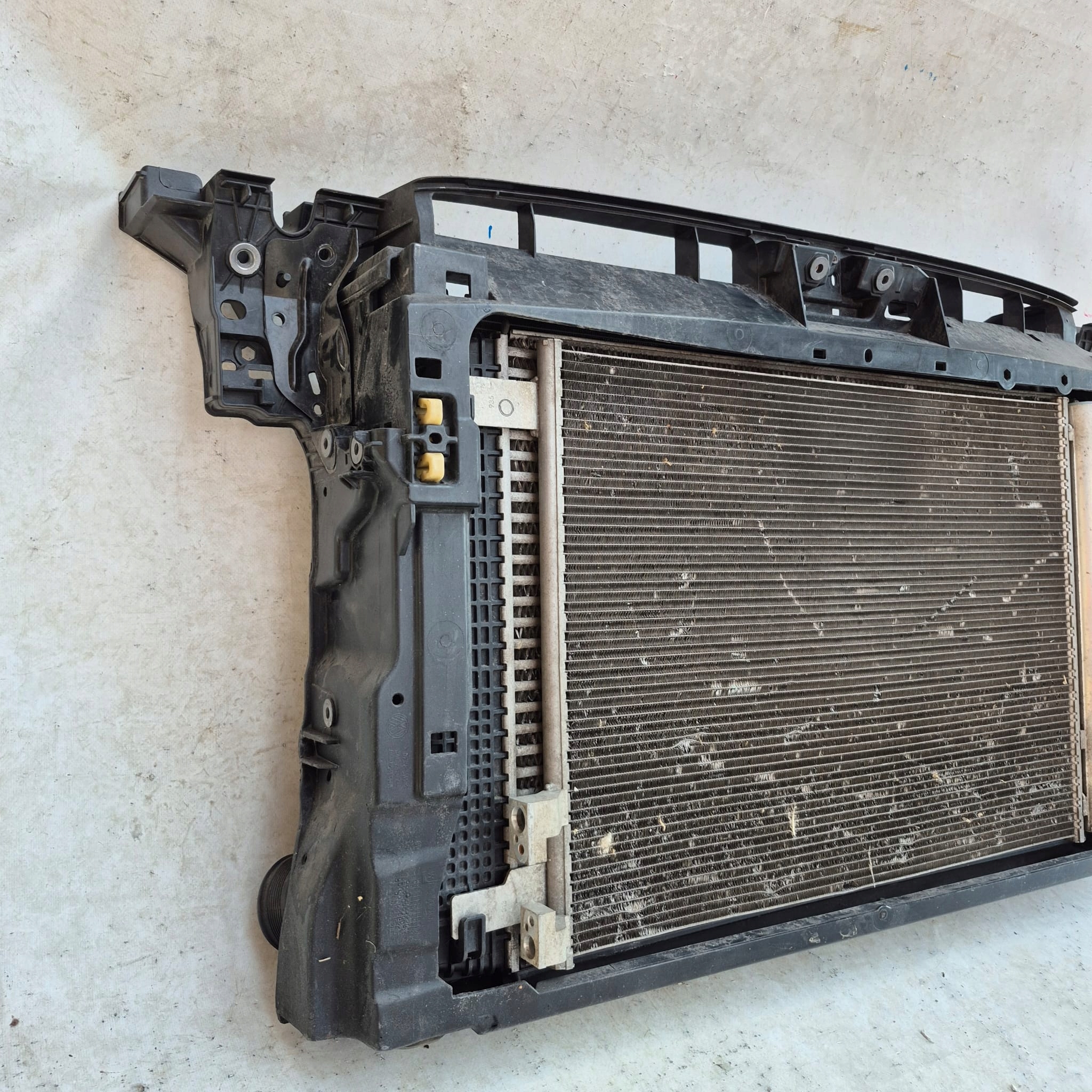VW ARTEON 3G8 17- support panel for radiators pillar front radiator petrol