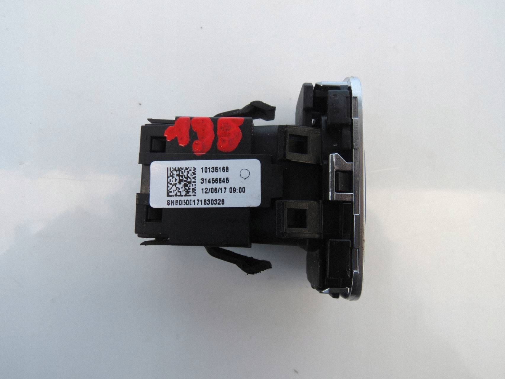 button START-STOP ZAPLONU VOLVO V60 10135168