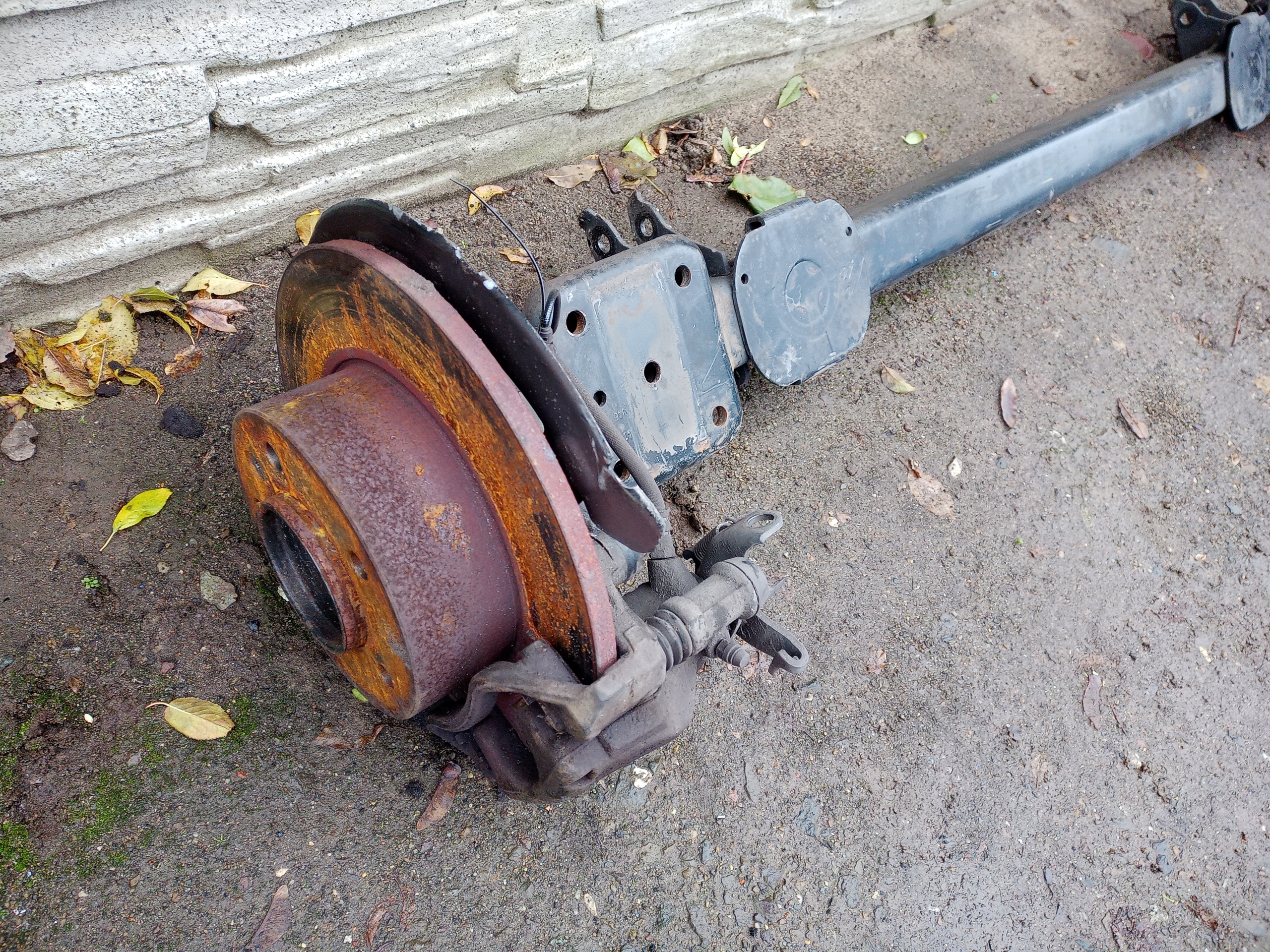 BELKA ZAWIESZENIE OŚ TYŁ RENAULT MASTER IV Numer katalogowy części 15016855688