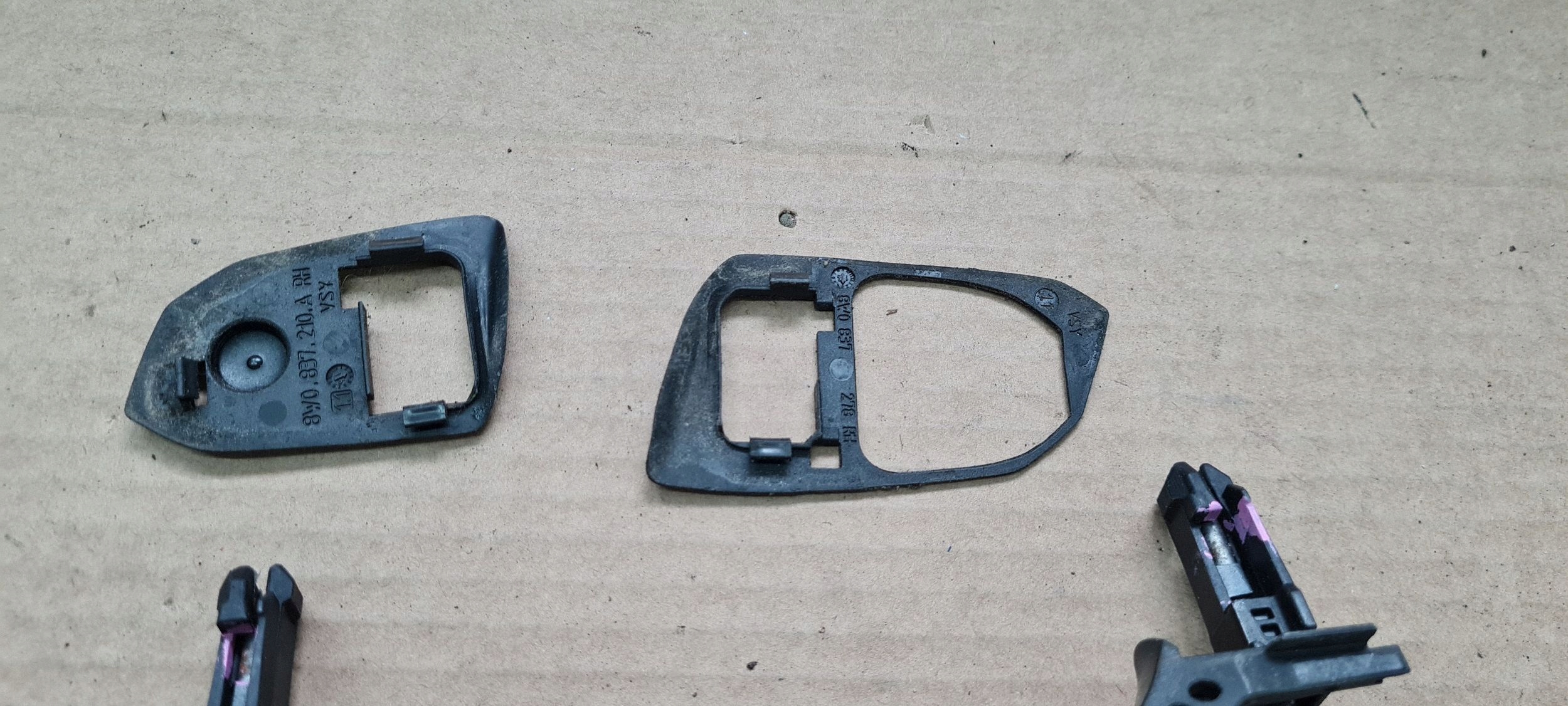 A4 B9 8W handle exterior right door 8W0837206 A5 8W
