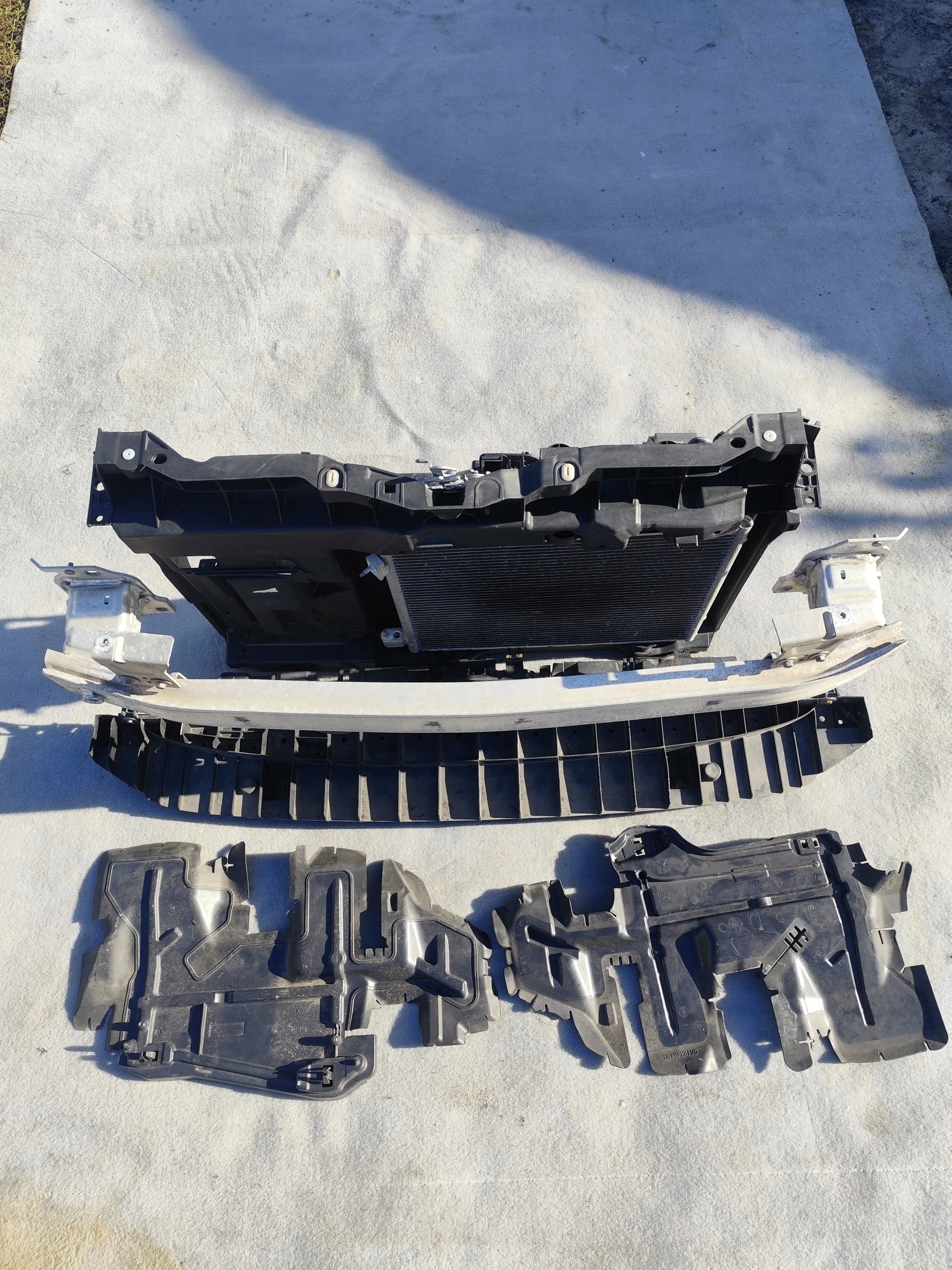 CITROEN C3 III 1.2 VTI radiators complete sider