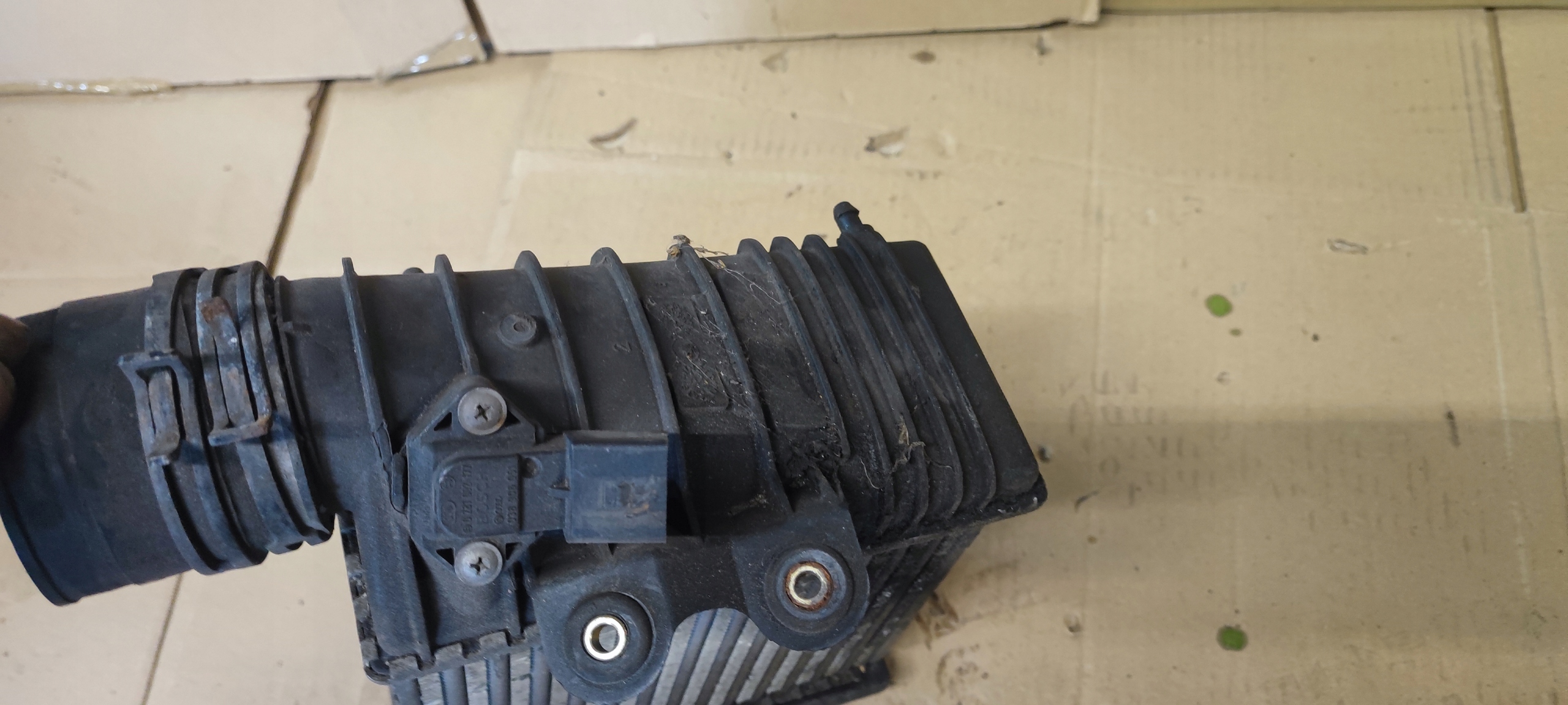 VW GOLF IV 4 BORA OCTAVIA e TOLEDO II radiatore intercooler 803F 1.9 TDI 115KM