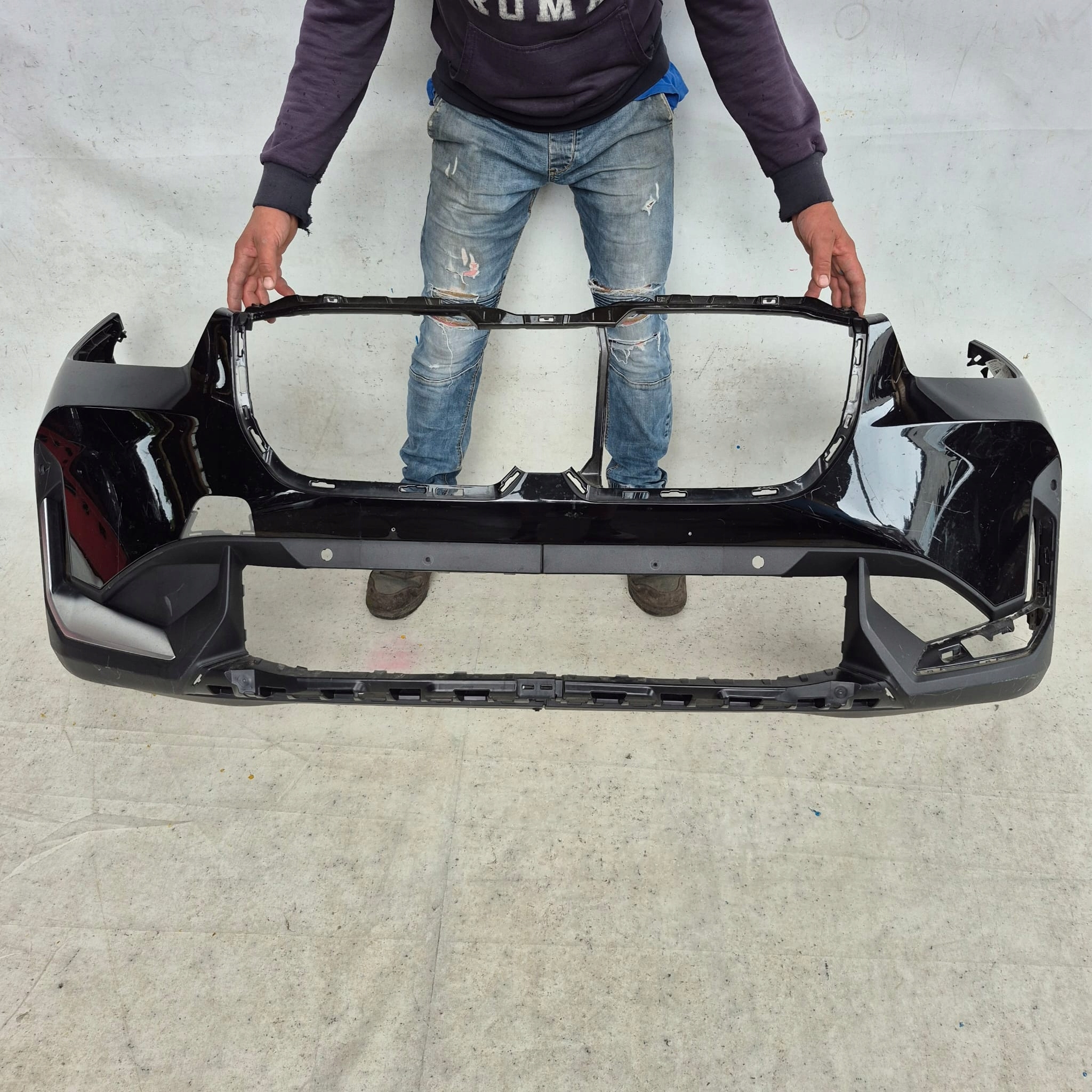 BMW X1 U11 22-> nárazník předek přední PDC