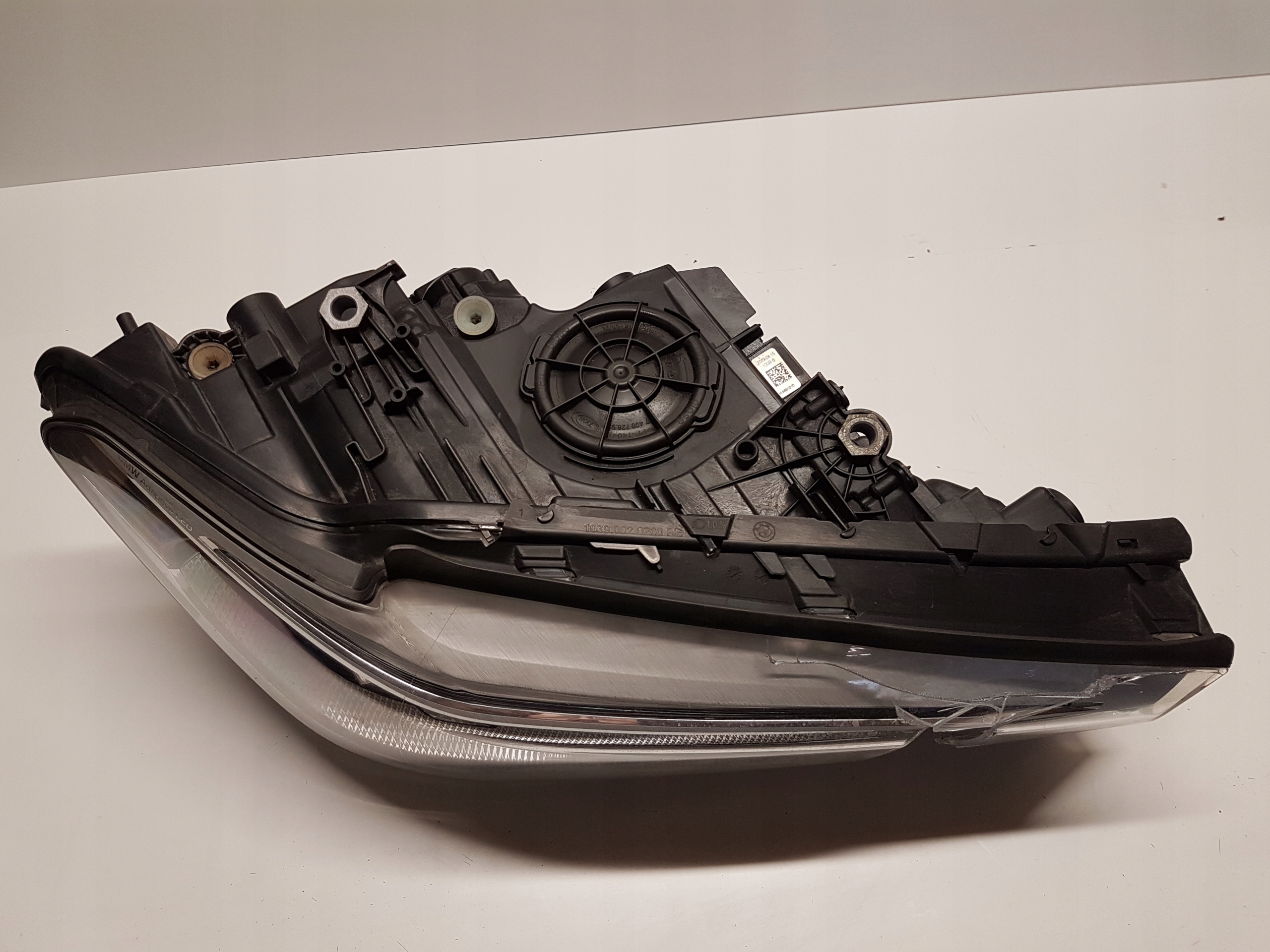 light front right BMW G30 G31 ADAPTIVE LED 8499122