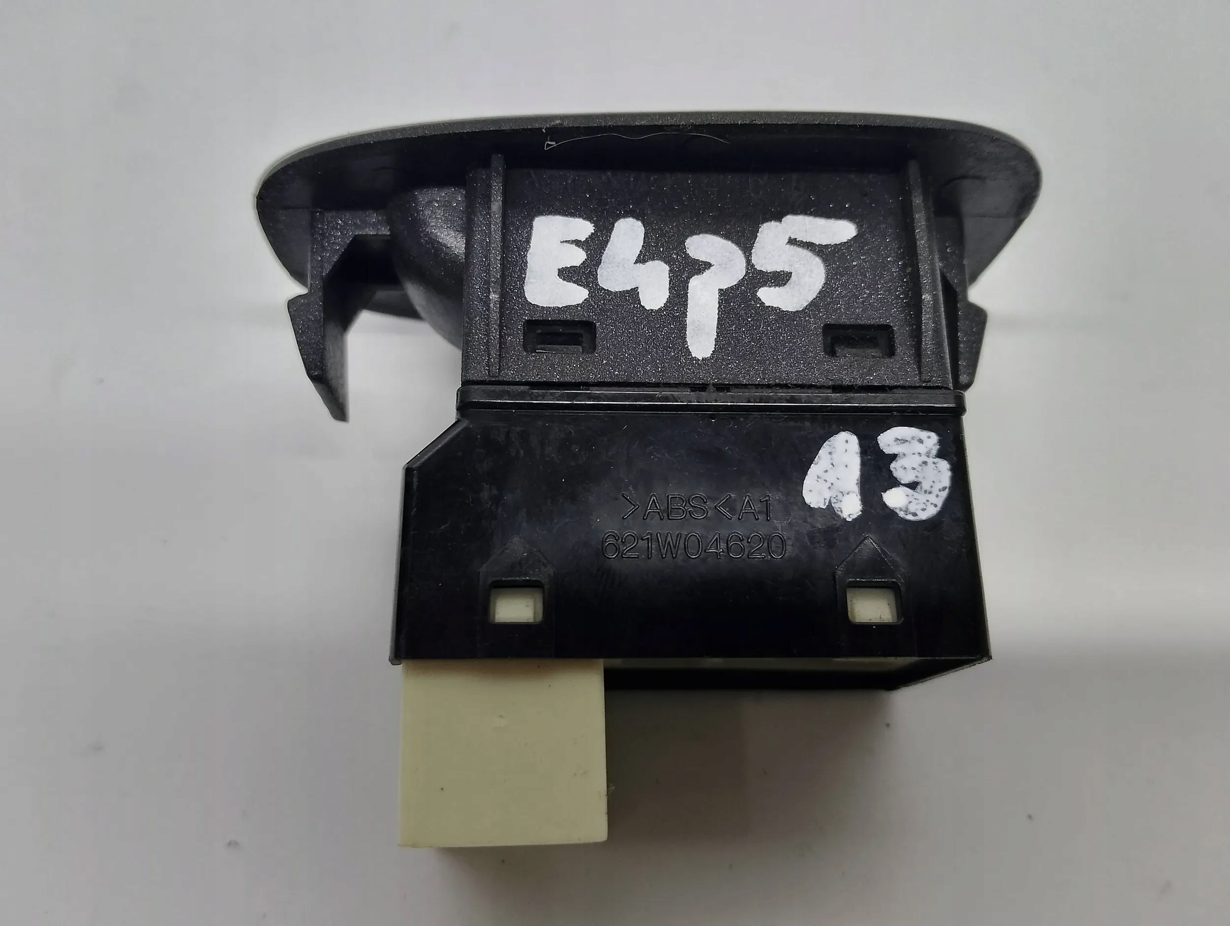 switch of control otwieraniem windows Hyundai Accent 621W04620