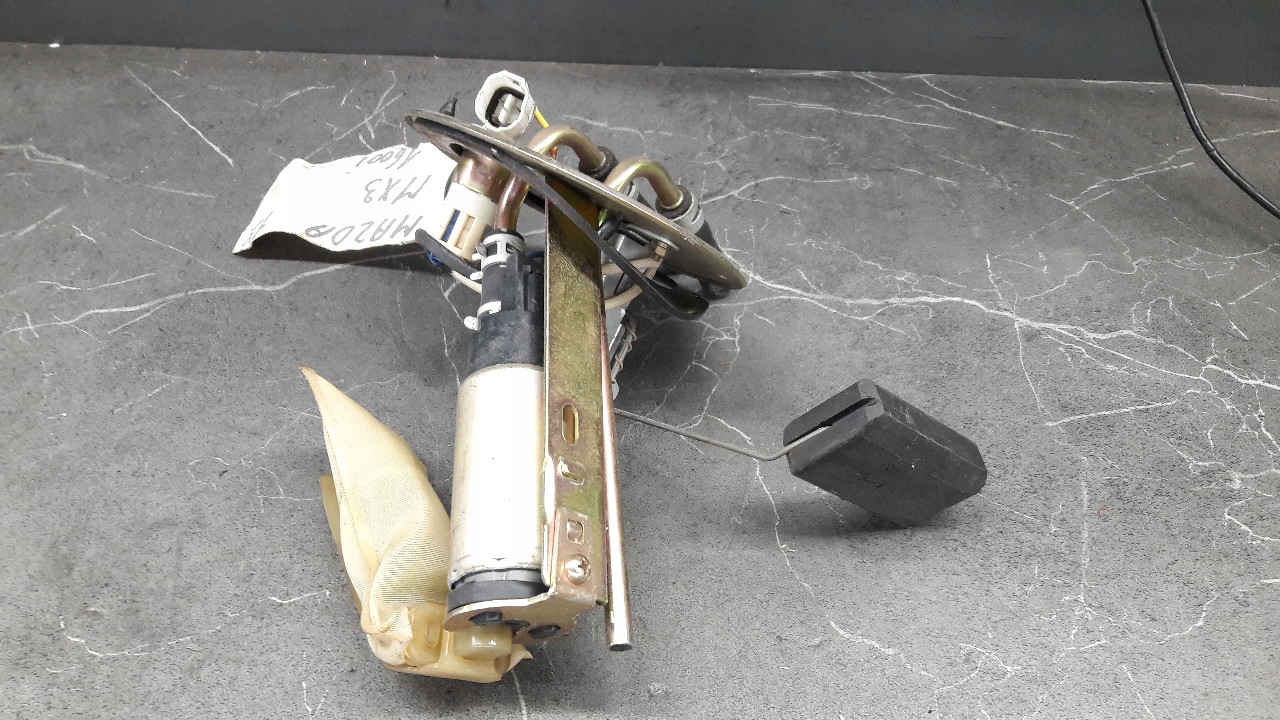 B3E7 pompa paliwa mazda 323 f 1,6gti 93r