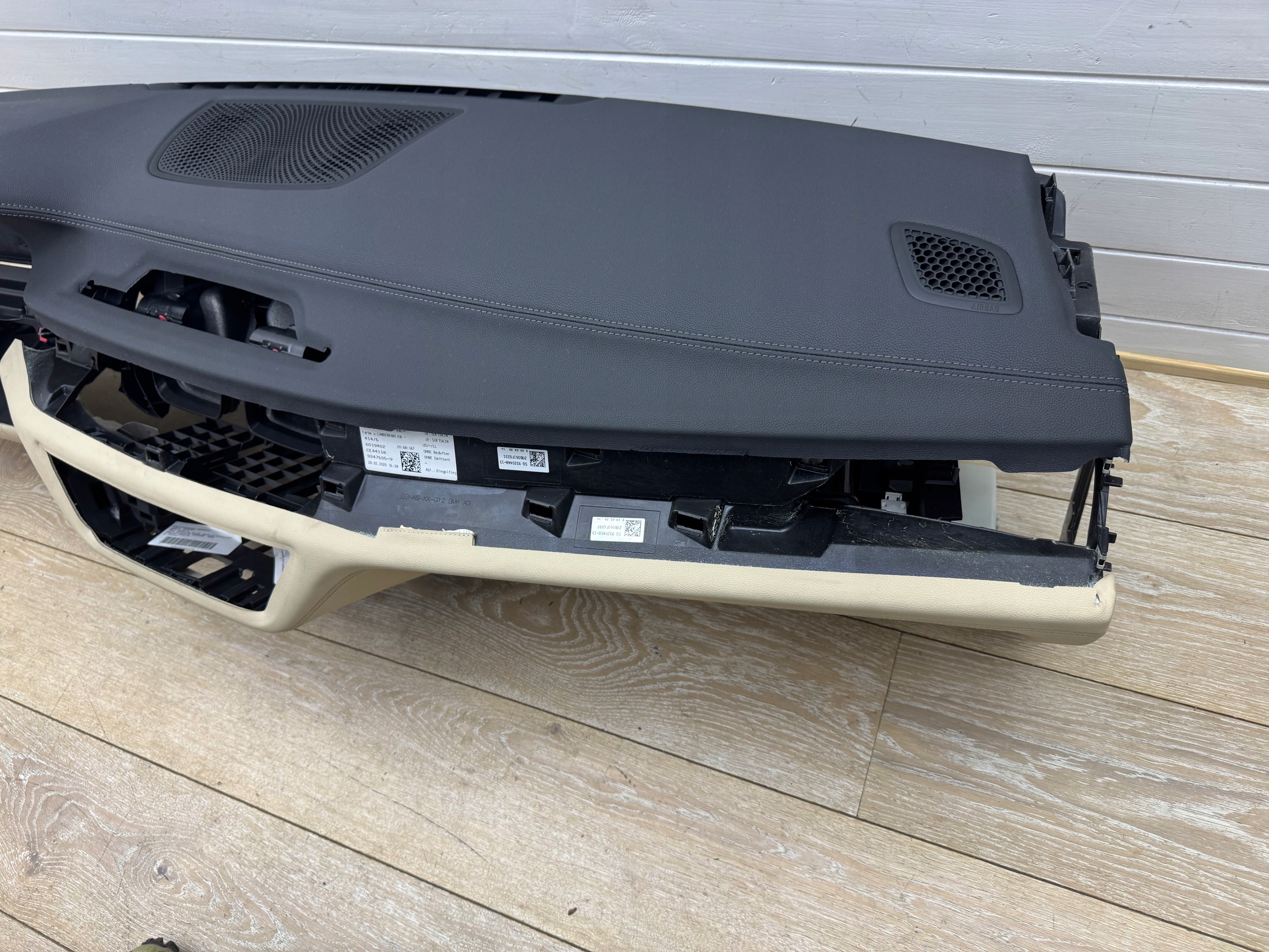 BMW 7 G11 G12 console originál CANBERRABE 6019402