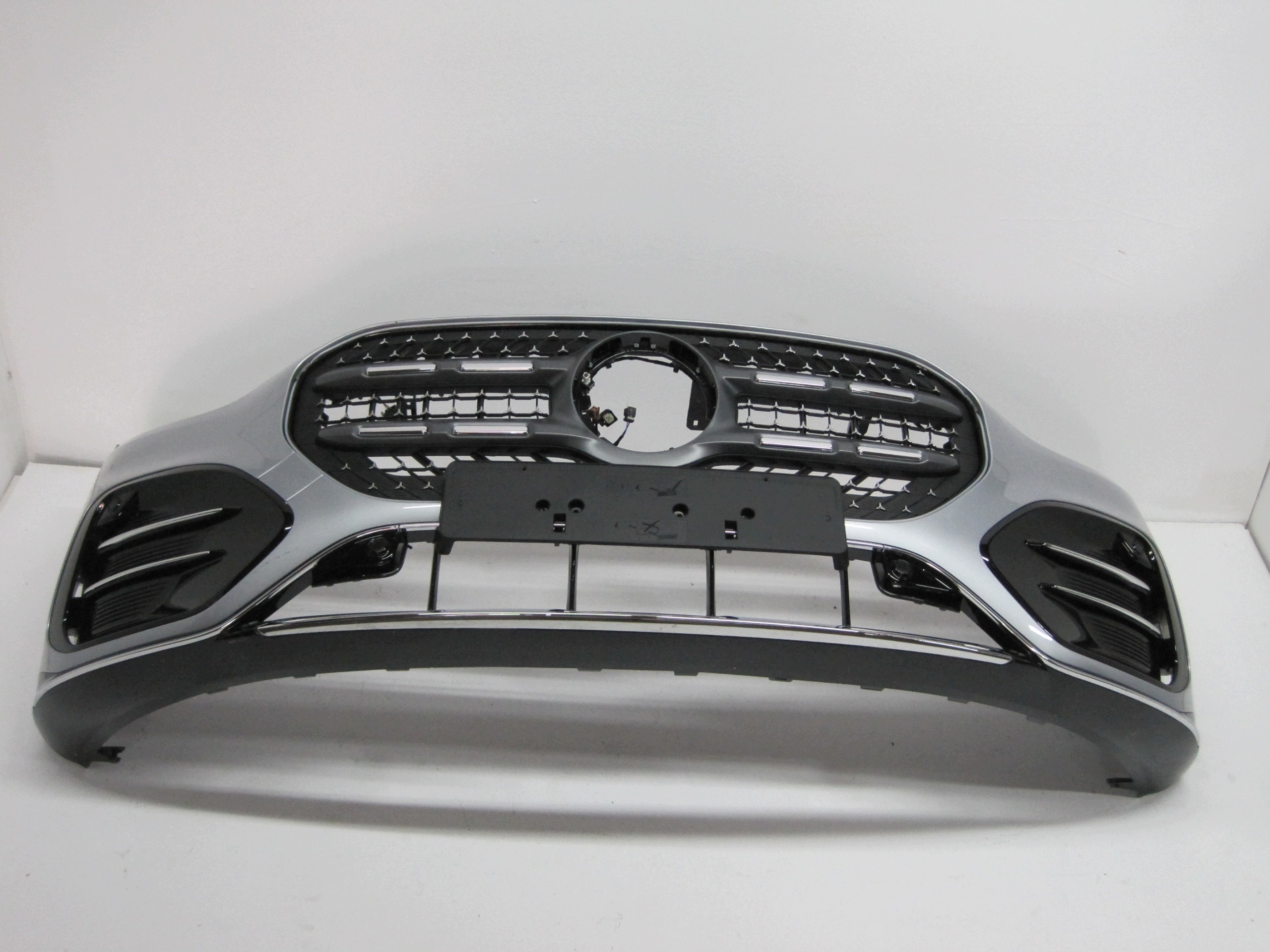 Frontstoßstange MERCEDES GLB A244 6 PDC 26R vorne NR385