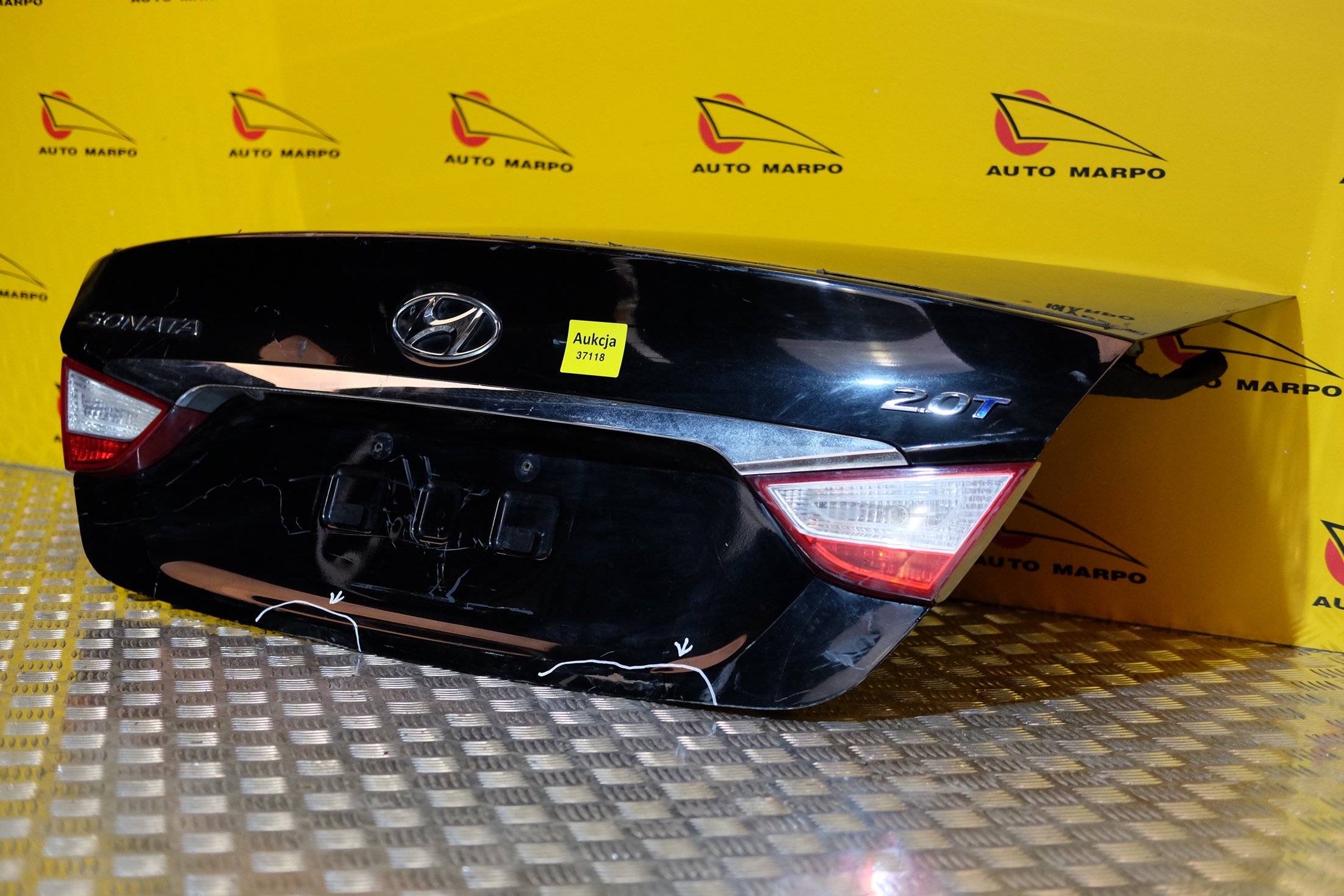 HYUNDAI SONATA 2011-2014 KLAPA BAGAŻNIKA TYŁ TYLNA Typ samochodu Samochody osobowe