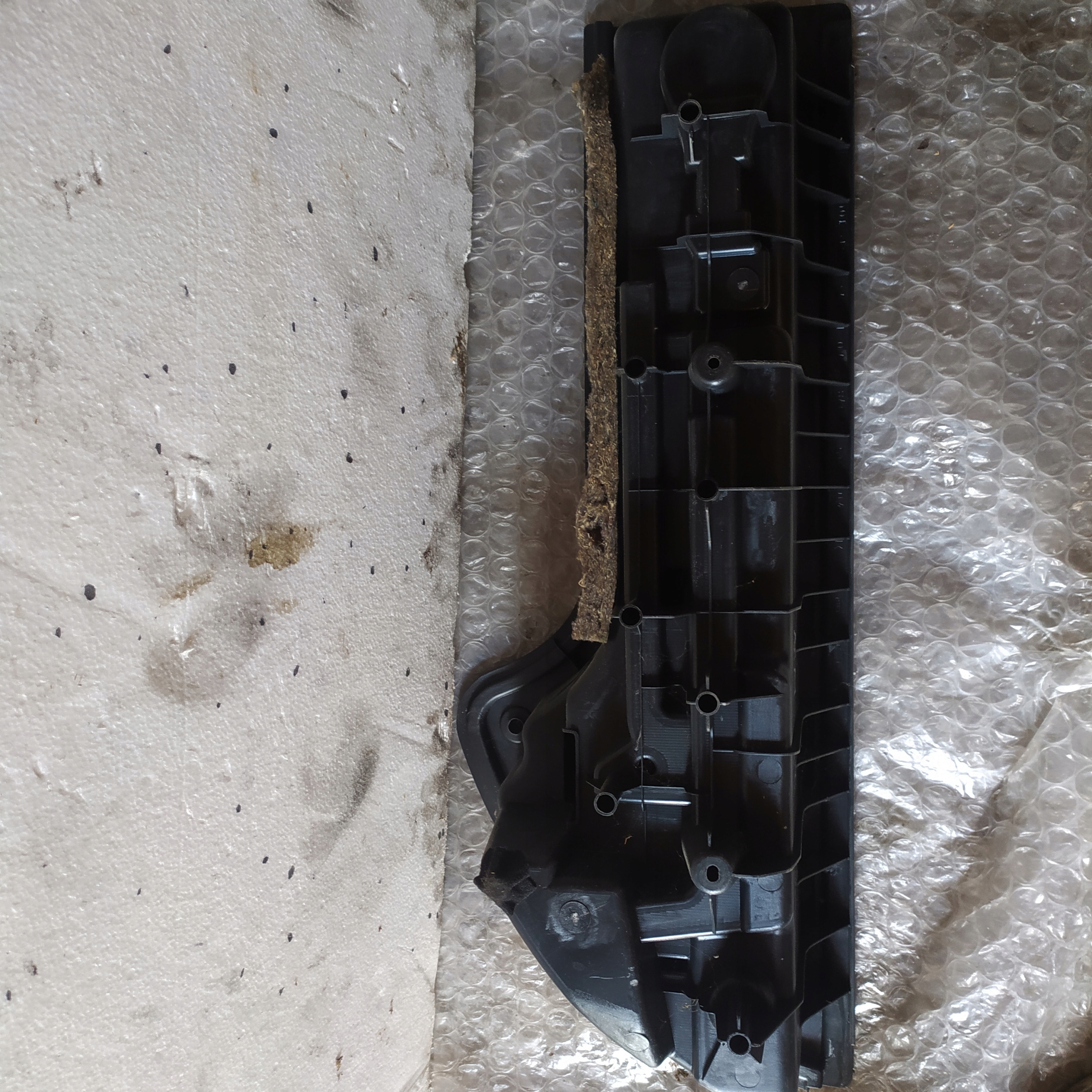 passenger compartment right rear part Nissan murano Z50