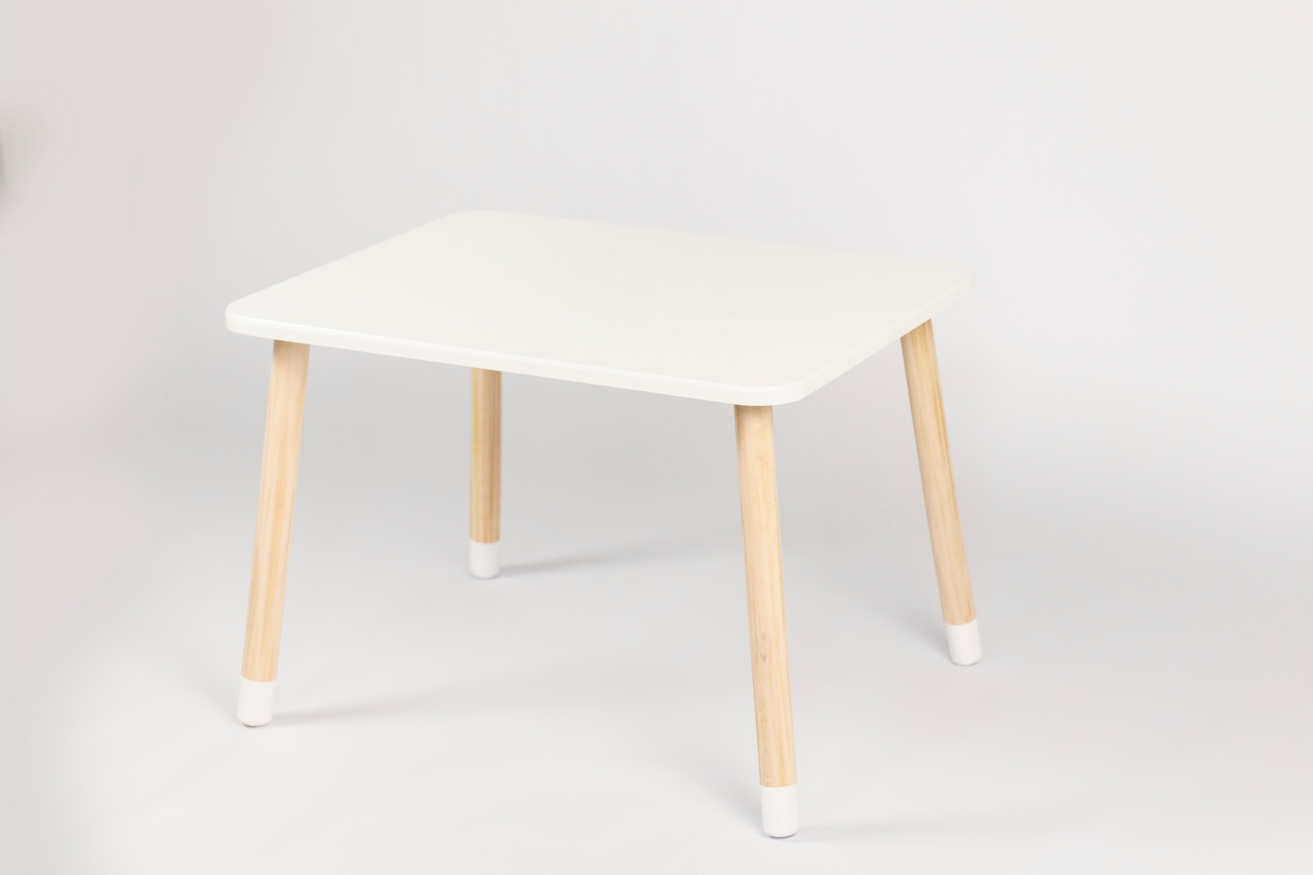 Zestaw Mebli Kotek, stół z dwoma krzesłami Wysokość stołu 46 cm