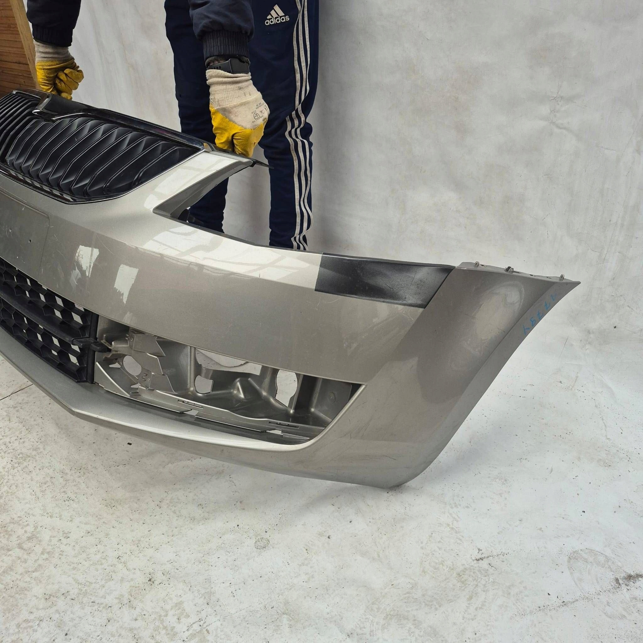 SKODA OCTAVIA III 3 12-16 bumper front front