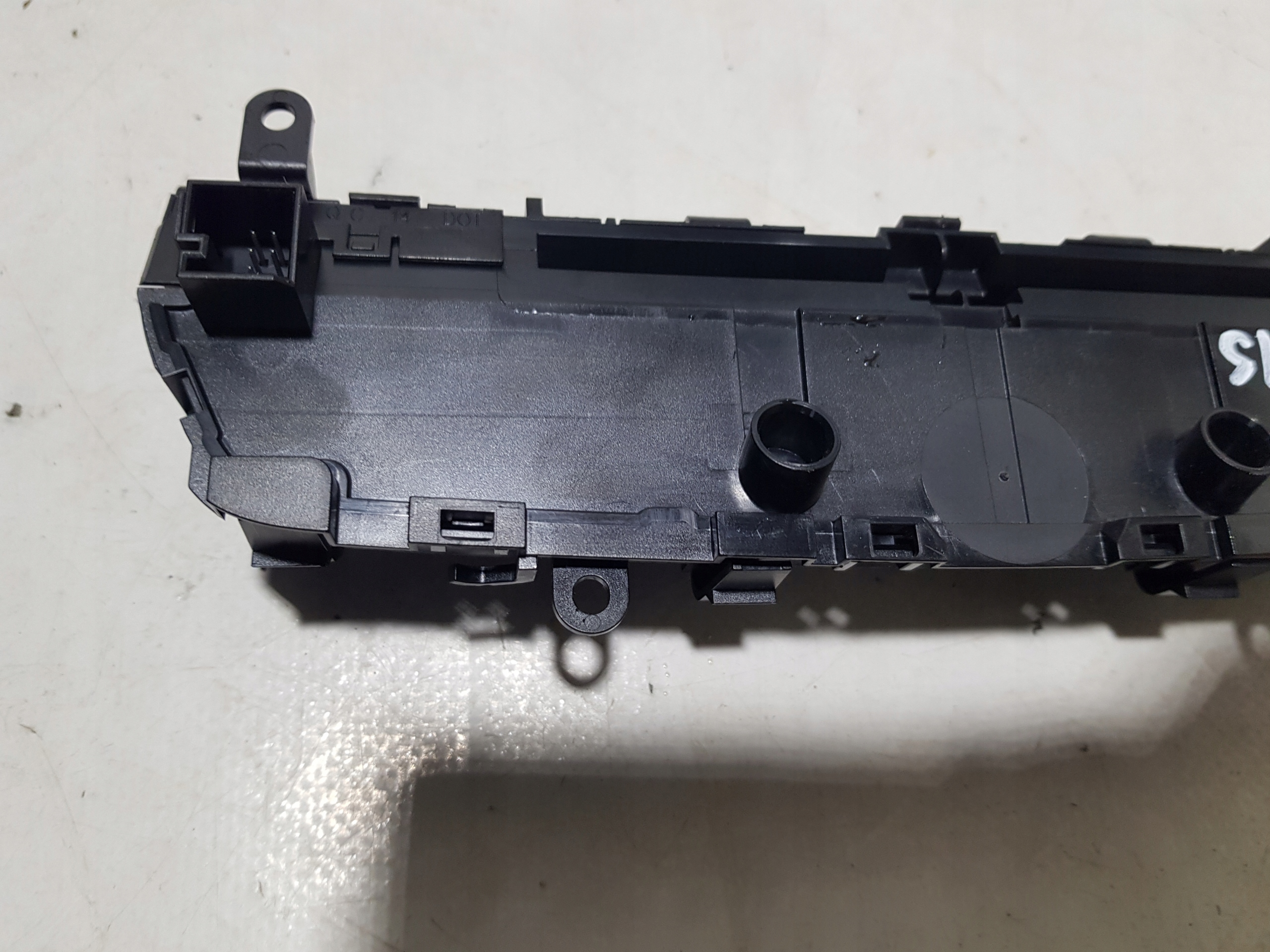 PANEL RADIA der Navigation des warnblickschalters MERCEDES W205 A2059055201