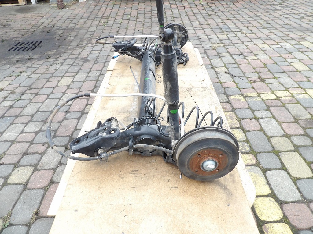 CITROEN C3 III LIFT axis rear sider