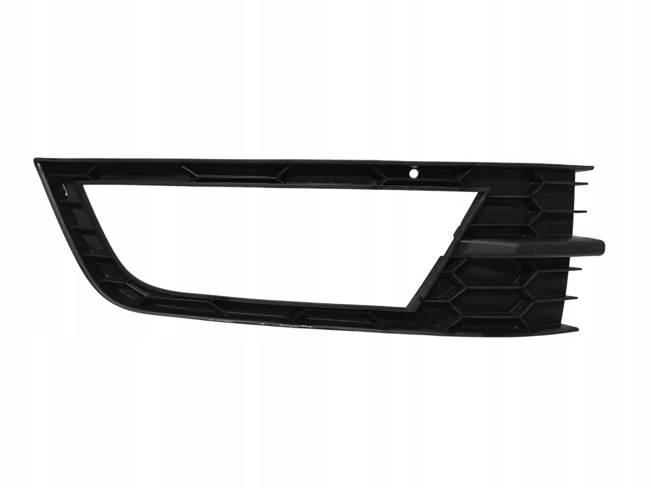 SKODA OCTAVIA 3 III 12- KRATKA HALOGENU PRAWY PRZÓD 5E0807682